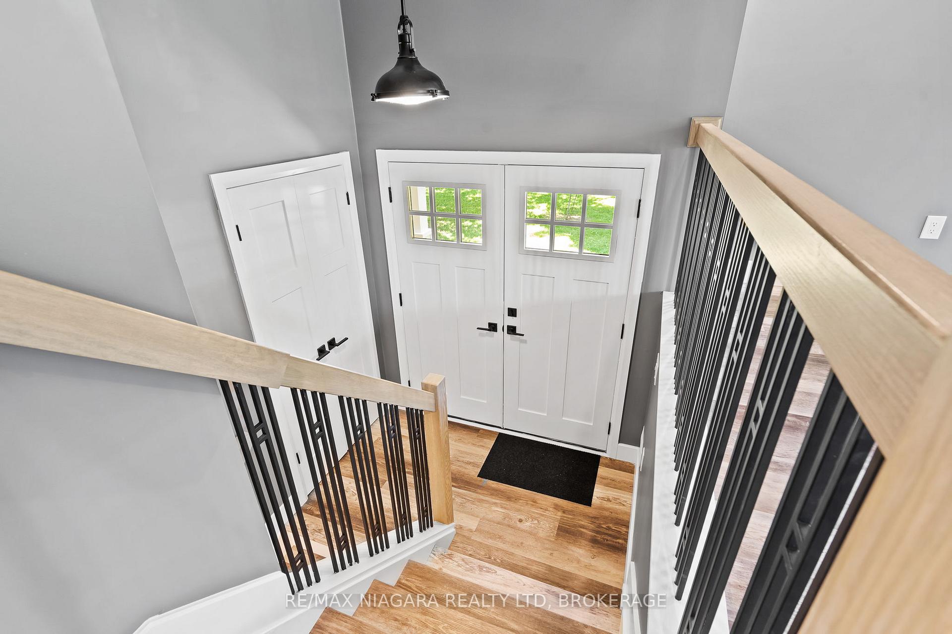 Photo 2 of 912 Church Street, Pelham, Fenwick — HOMEH
