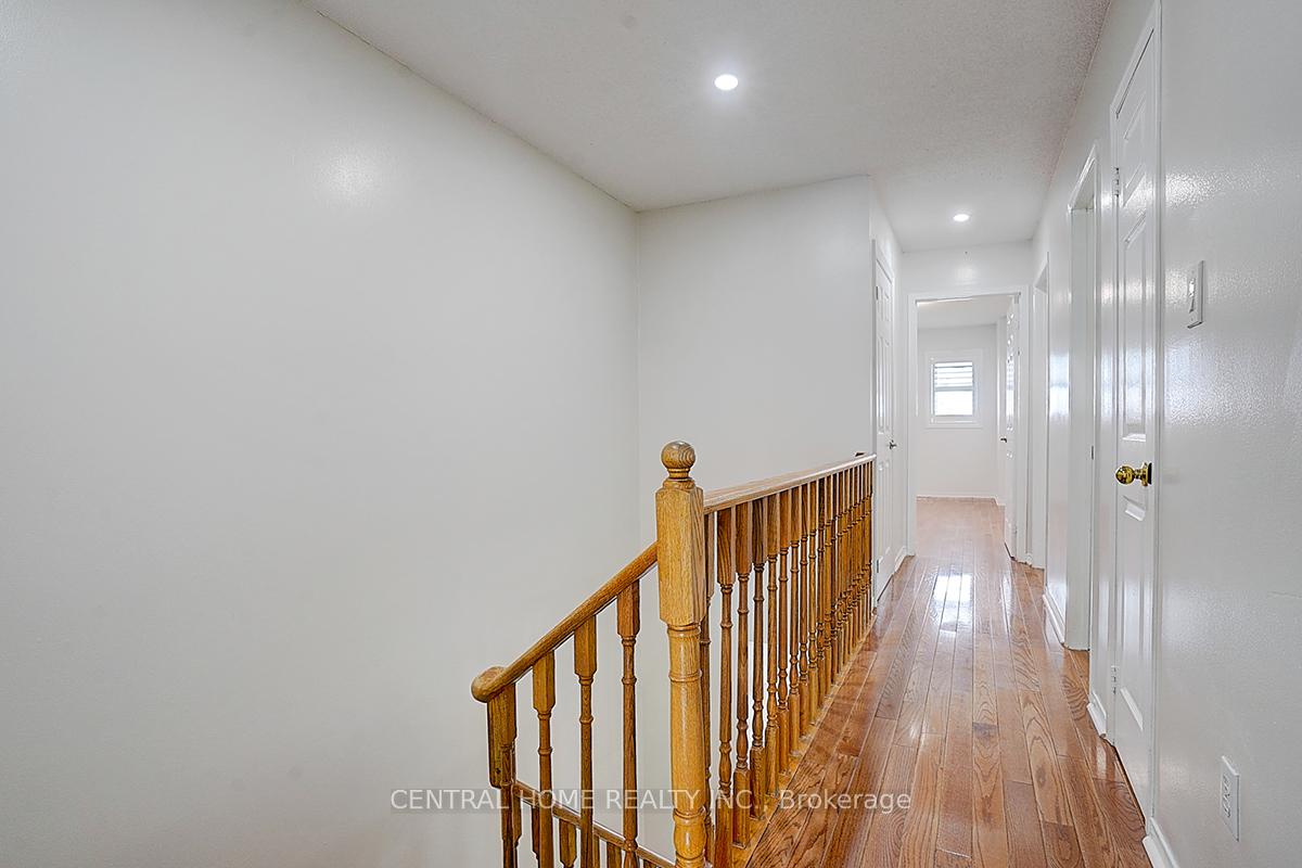 Photo 13 of Unit Main & 2nd, 47 Stella Drive, Markham, Middlefield — HOMEH