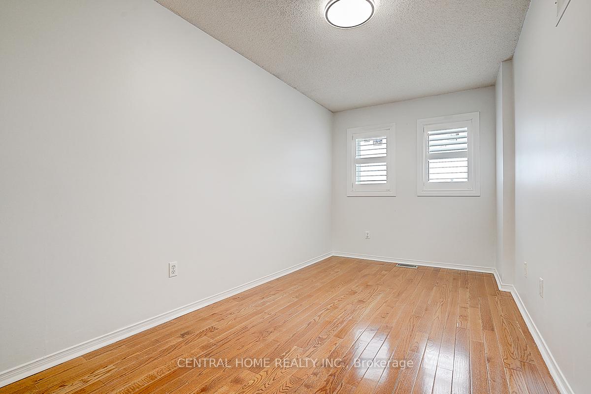 Photo 20 of Unit Main & 2nd, 47 Stella Drive, Markham, Middlefield — HOMEH