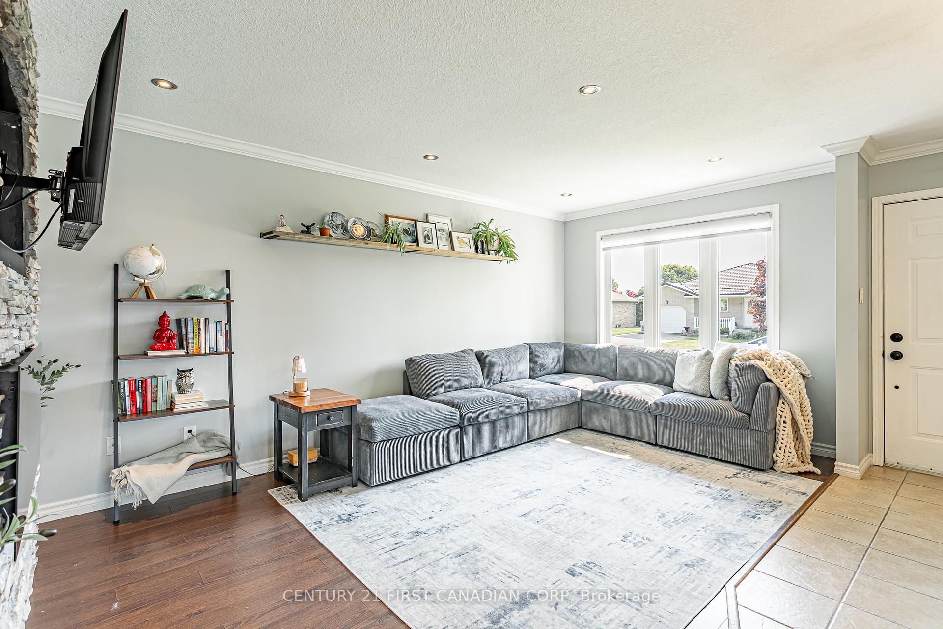 Photo 3 of 29 Robin Street, North Middlesex, Alisa Craig — HOMEH