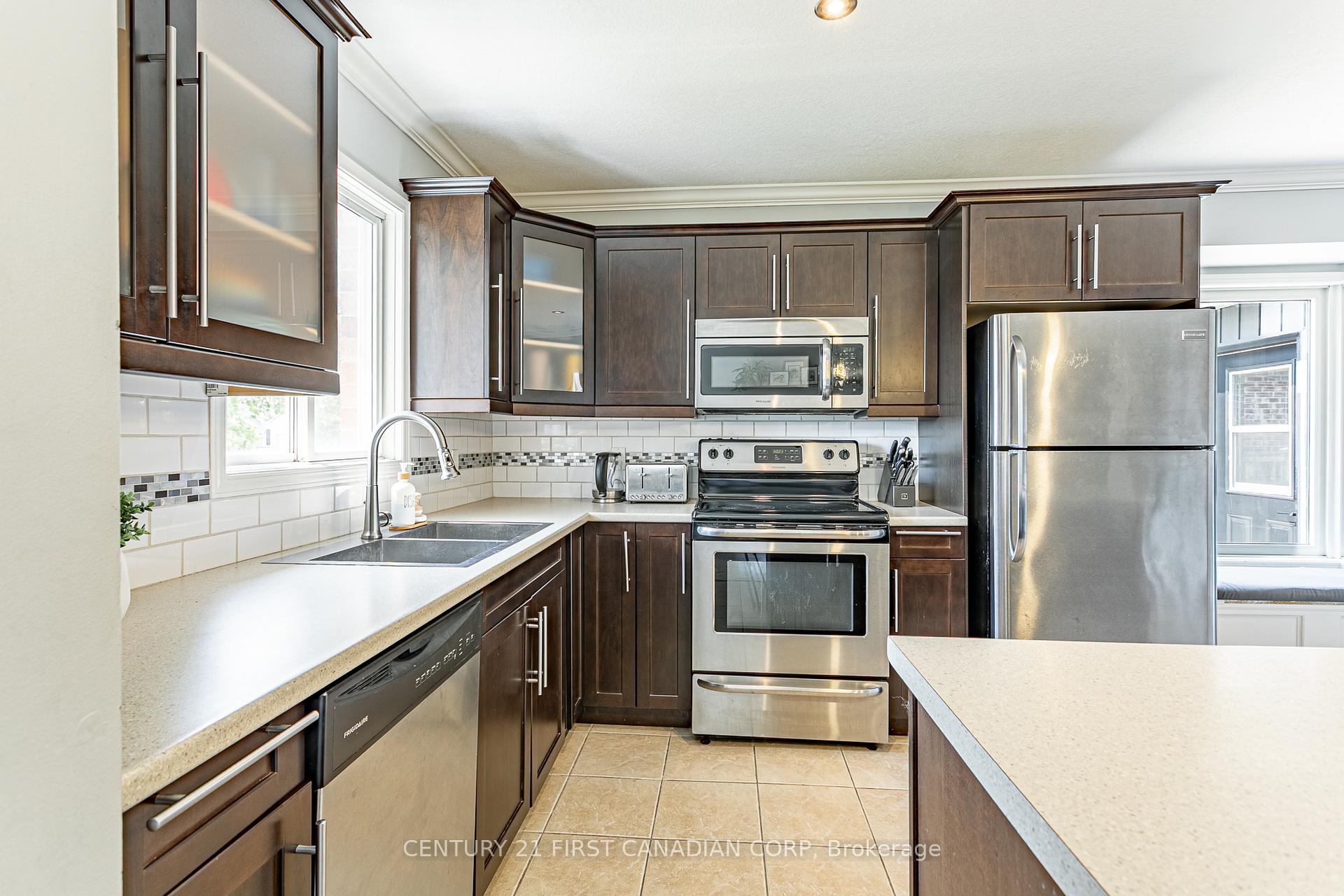 Photo 6 of 29 Robin Street, North Middlesex, Alisa Craig — HOMEH