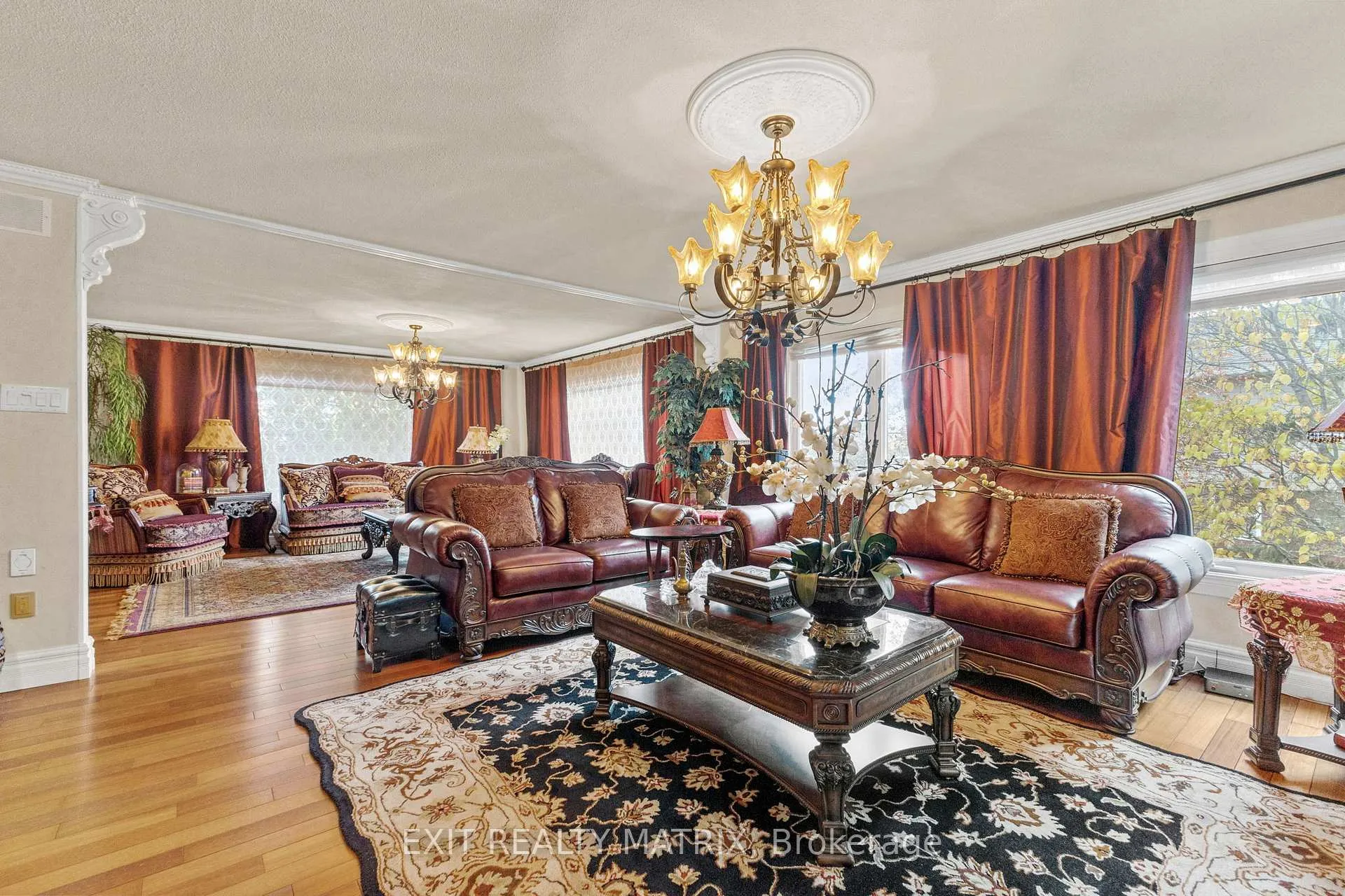 Photo 14 of 1100 Moffatt Drive, Ottawa, Cumberland Ridge — HOMEH