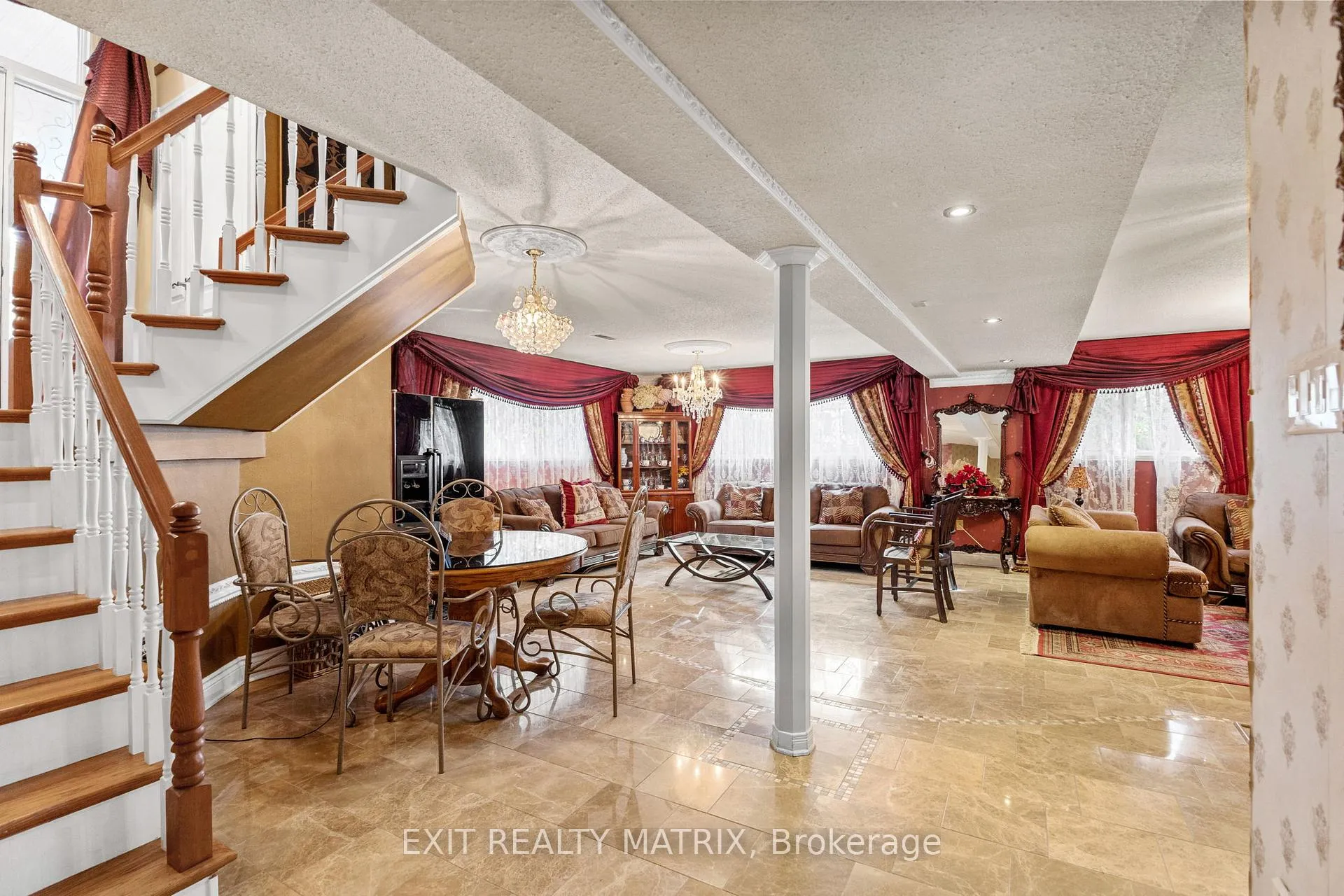 Photo 39 of 1100 Moffatt Drive, Ottawa, Cumberland Ridge — HOMEH