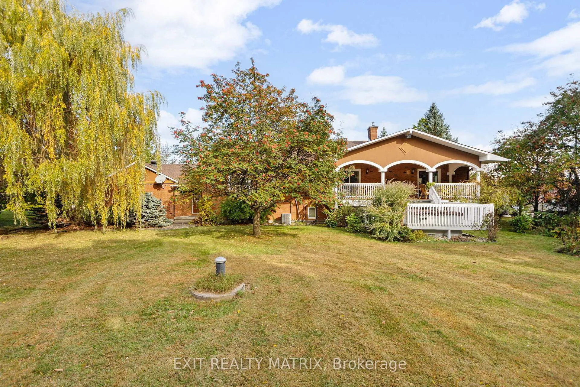 Photo 48 of 1100 Moffatt Drive, Ottawa, Cumberland Ridge — HOMEH