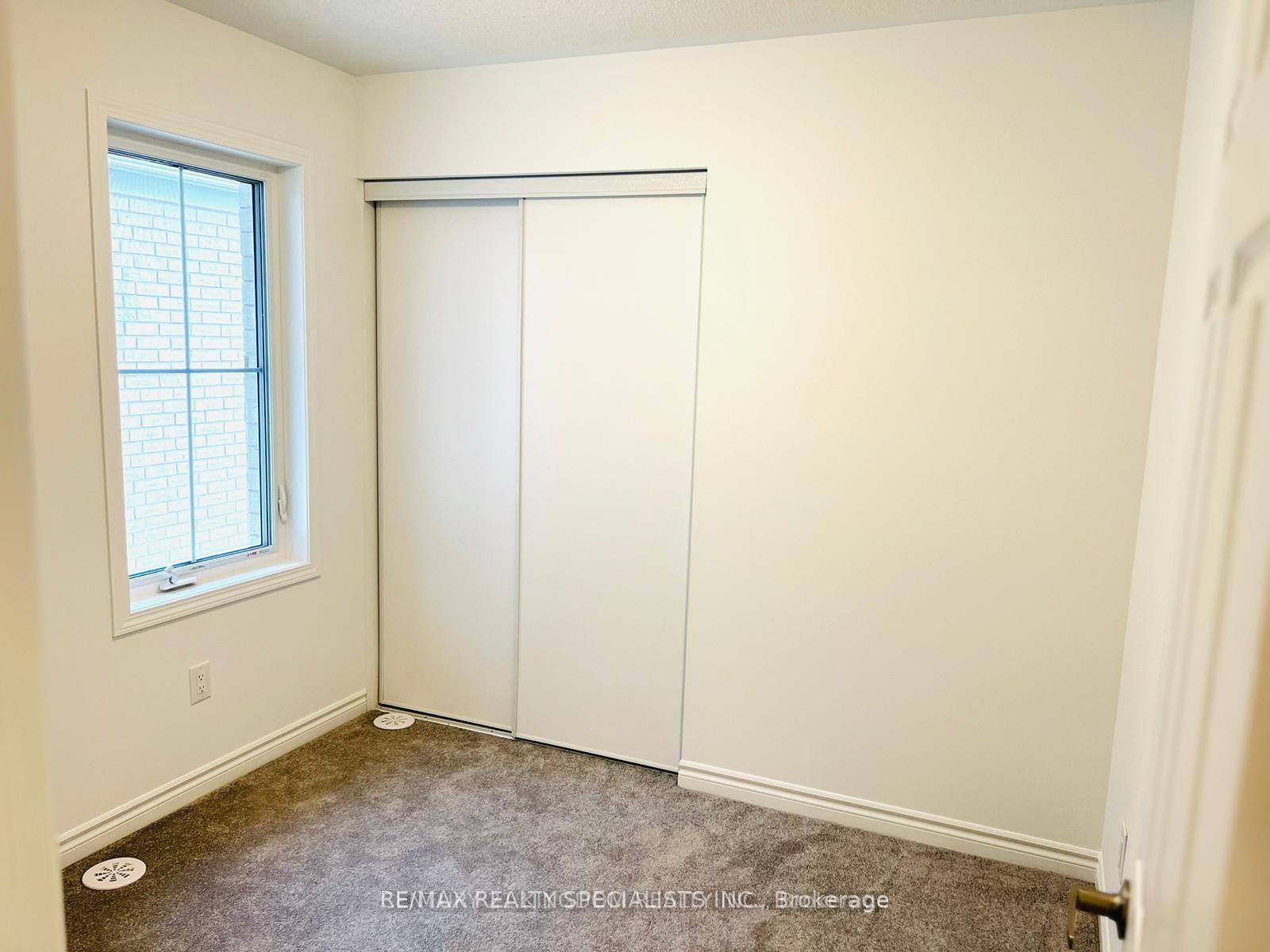 Photo 6 of 1521 Moira Crescent, Milton, Bowes — HOMEH