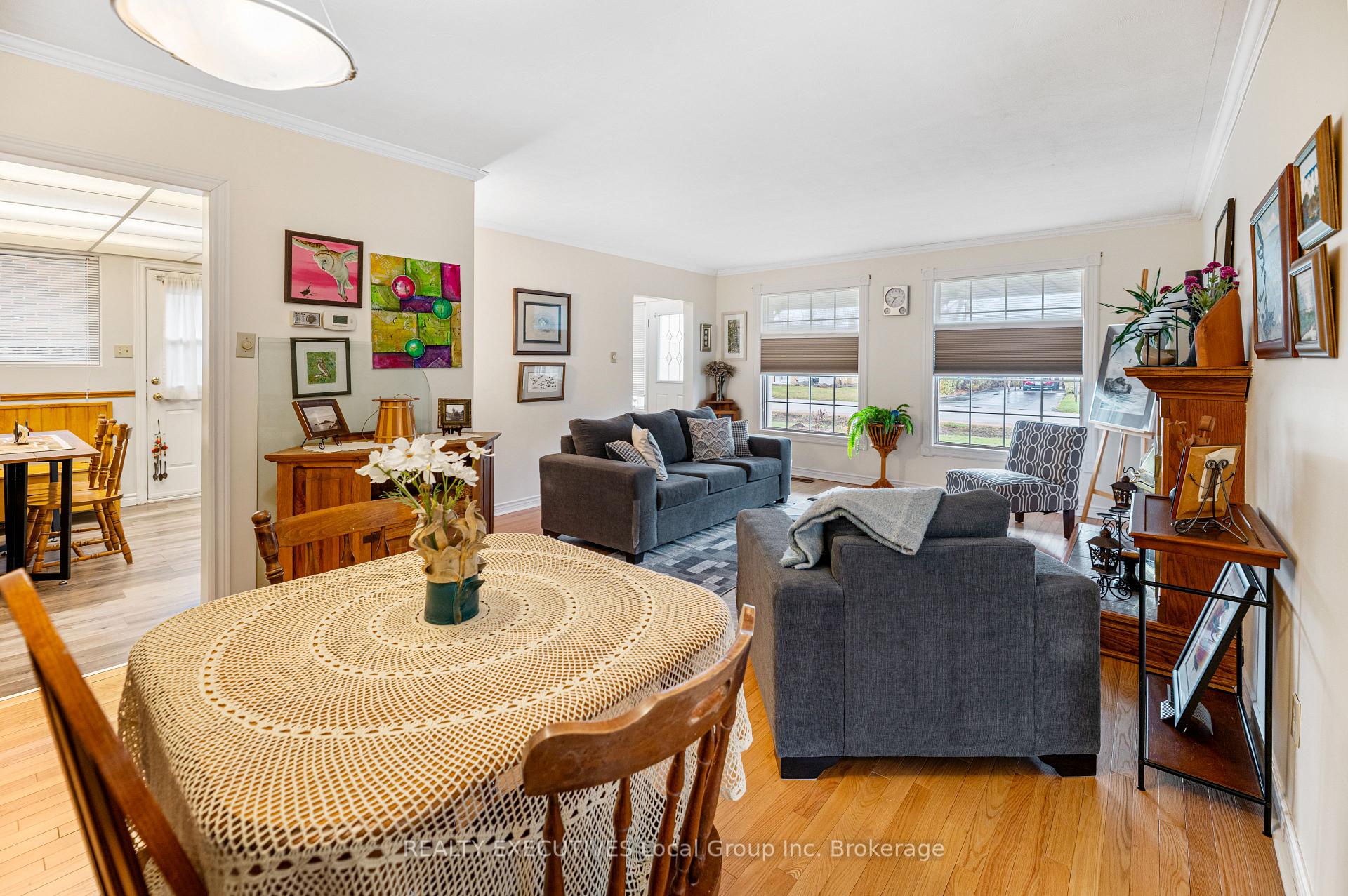 Photo 17 of 37 Strathcona Drive, North Bay, Ferris — HOMEH