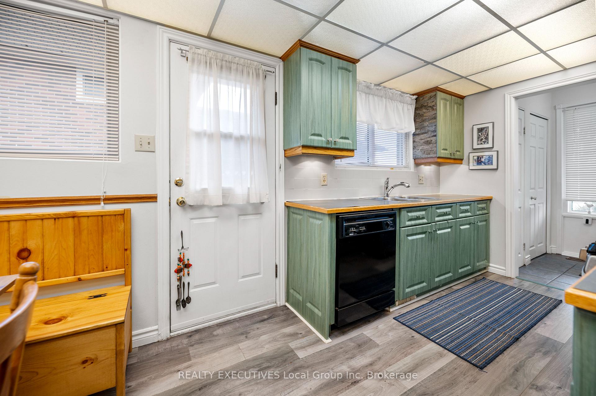 Photo 21 of 37 Strathcona Drive, North Bay, Ferris — HOMEH