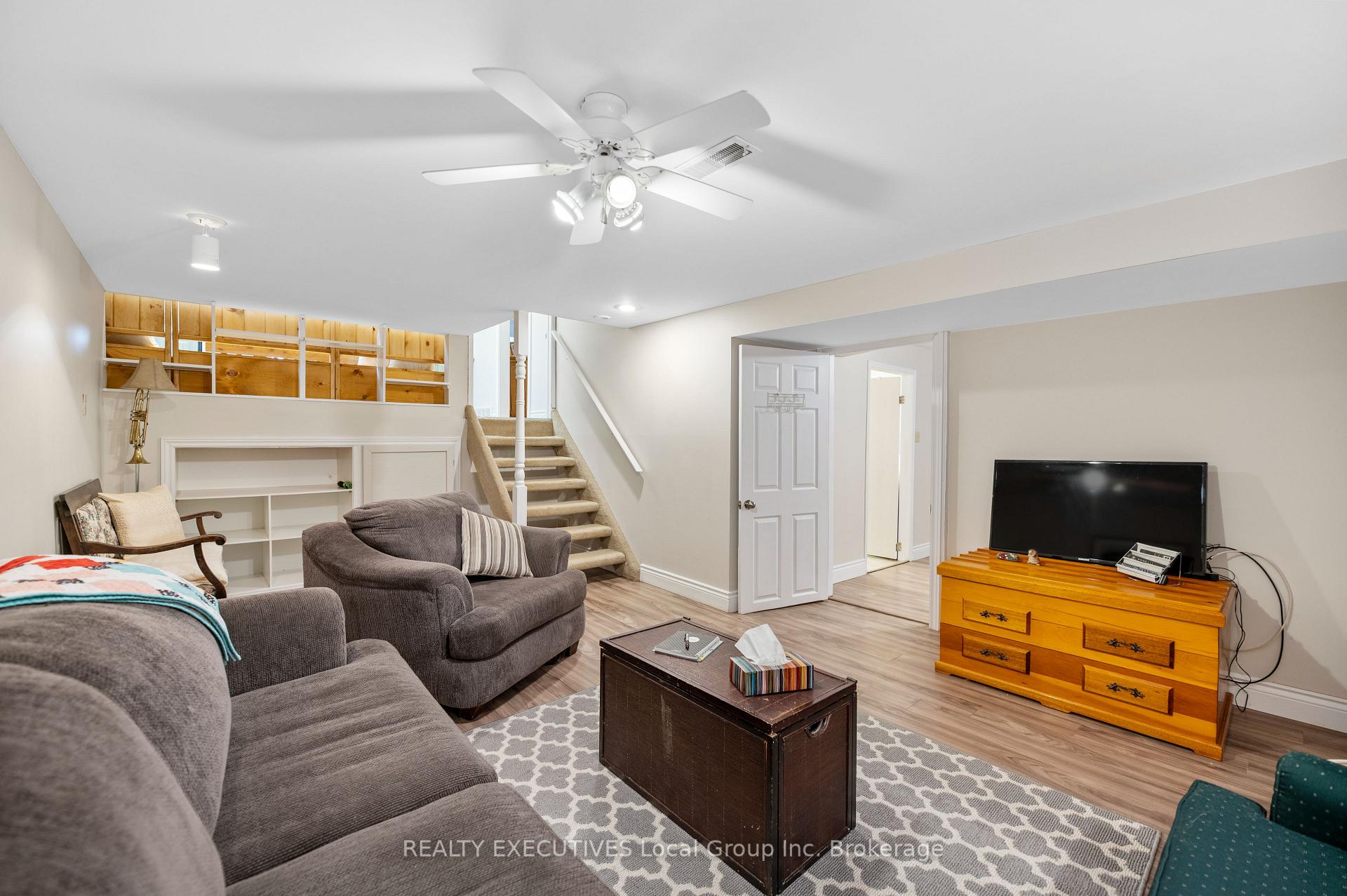 Photo 32 of 37 Strathcona Drive, North Bay, Ferris — HOMEH