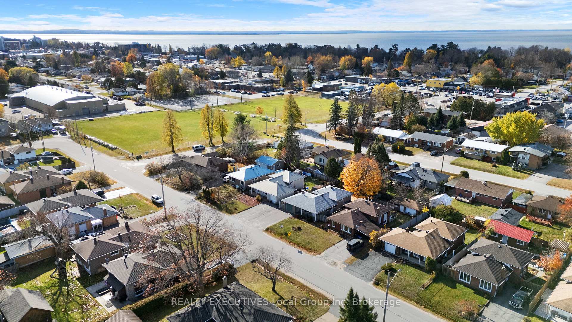Photo 42 of 37 Strathcona Drive, North Bay, Ferris — HOMEH