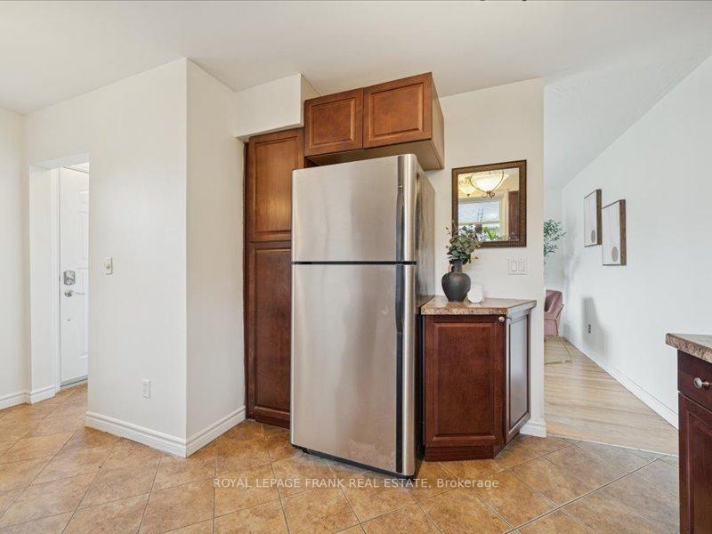 Photo 17 of 404 Conant Street, Oshawa, Lakeview — HOMEH