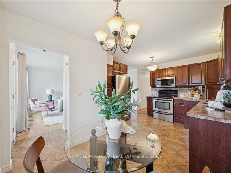 Photo 20 of 404 Conant Street, Oshawa, Lakeview — HOMEH
