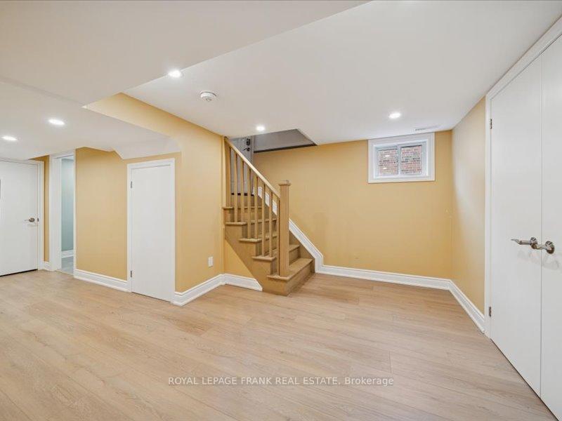 Photo 34 of 404 Conant Street, Oshawa, Lakeview — HOMEH