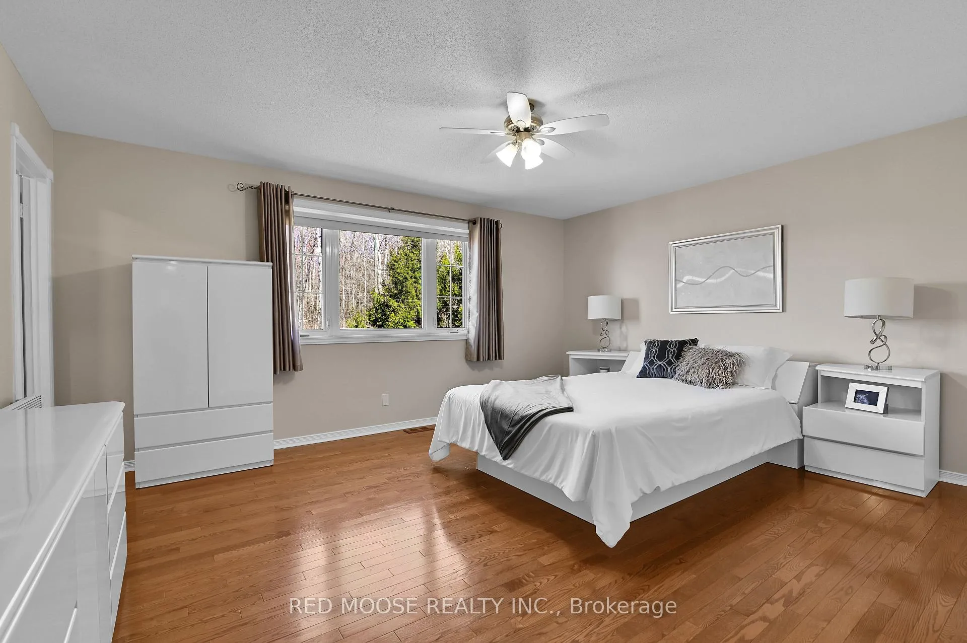 Photo 15 of 9859 Russell Road, Ottawa, Sarsfield/Bearbrook — HOMEH