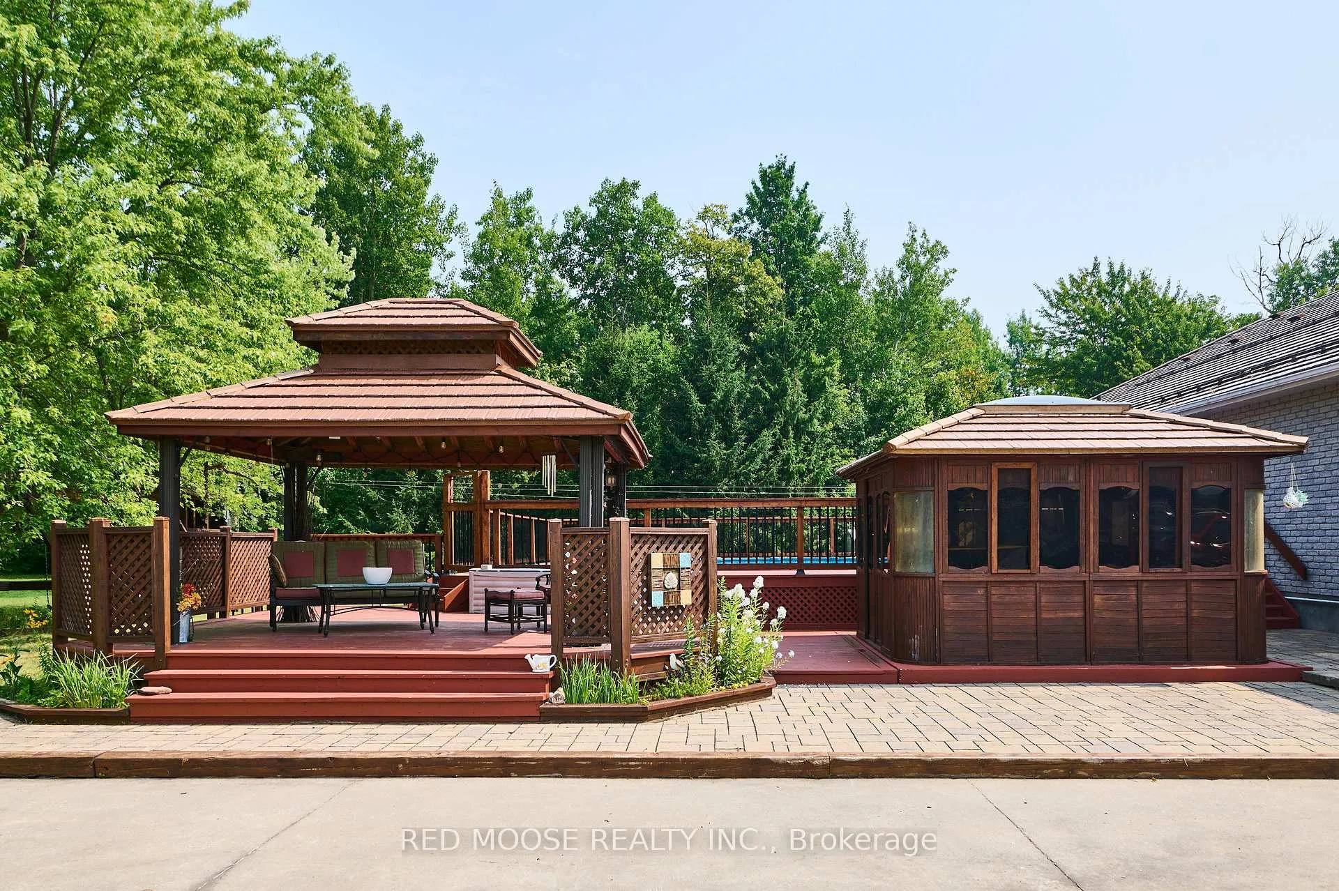 Photo 38 of 9859 Russell Road, Ottawa, Sarsfield/Bearbrook — HOMEH