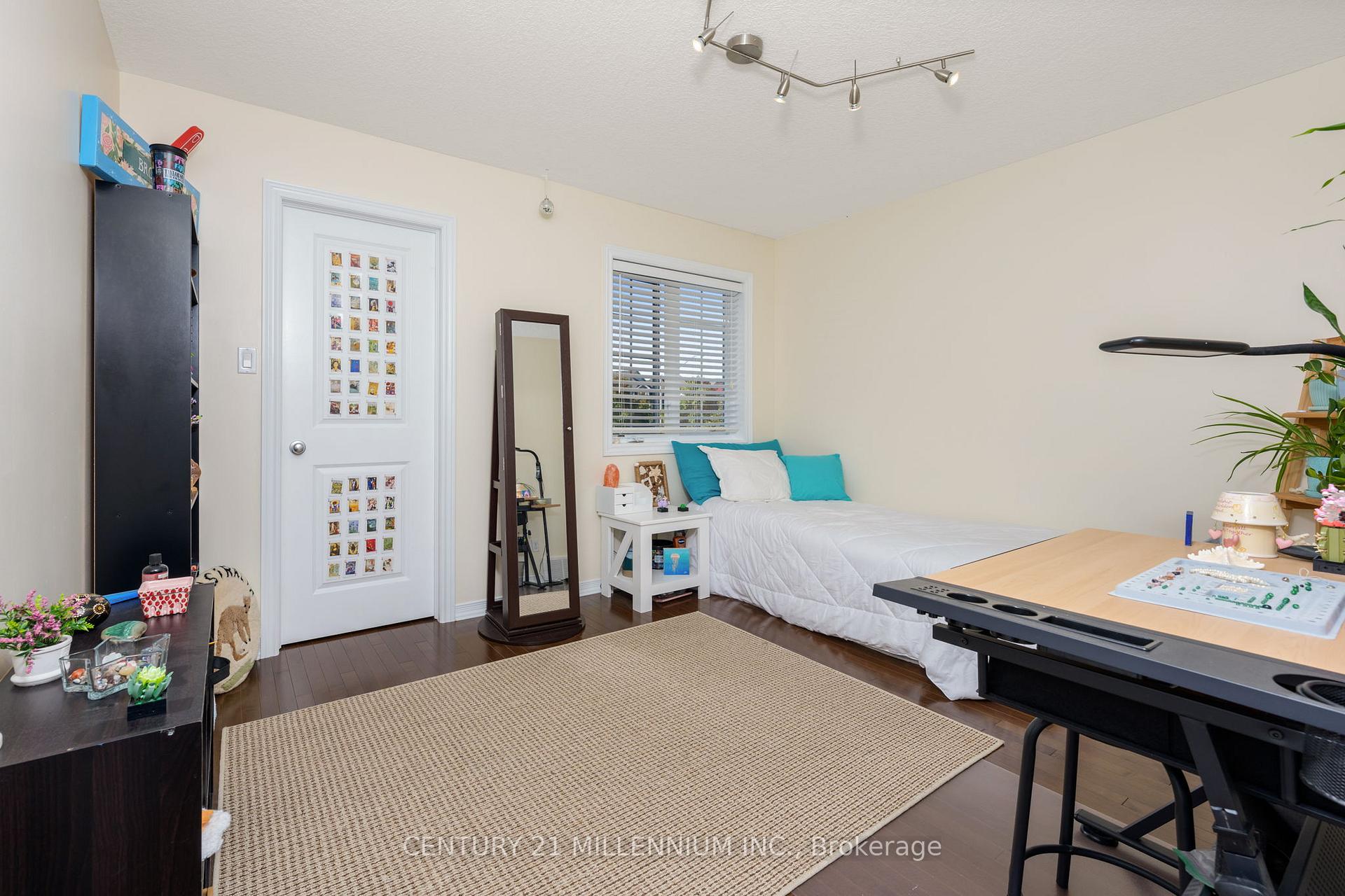 Photo 21 of 171 Elaine Drive, Orangeville — HOMEH