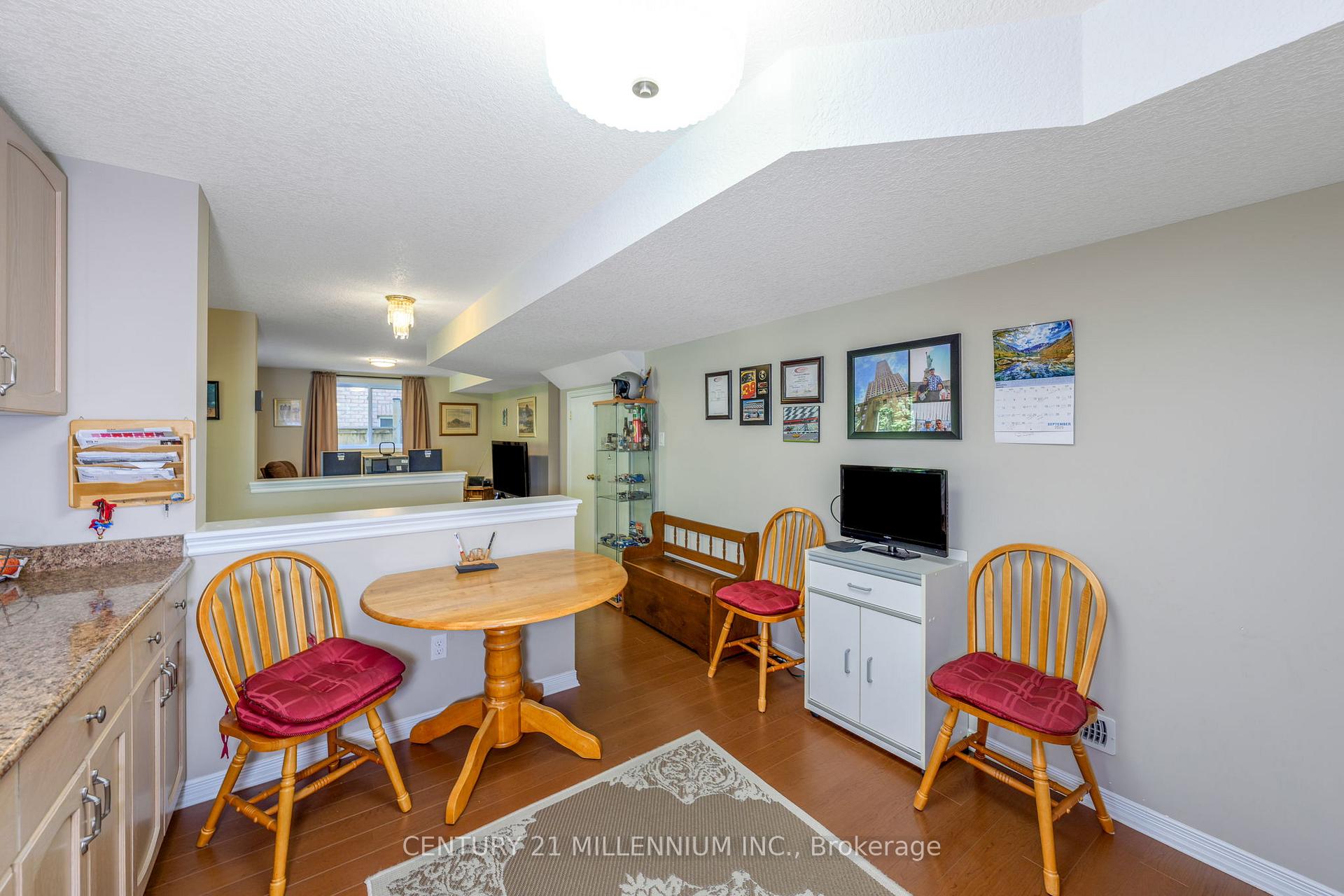Photo 26 of 171 Elaine Drive, Orangeville — HOMEH