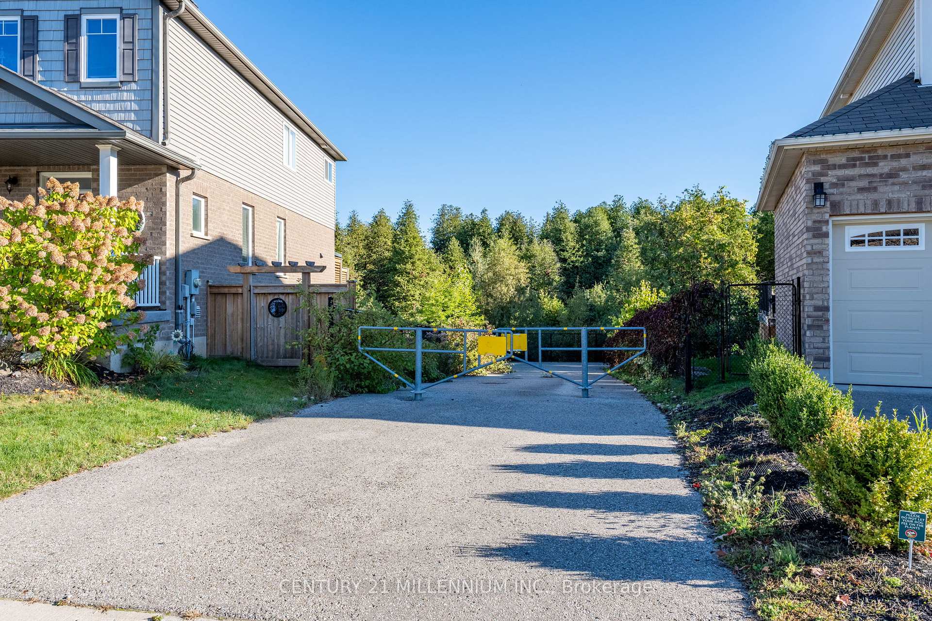 Photo 31 of 171 Elaine Drive, Orangeville — HOMEH