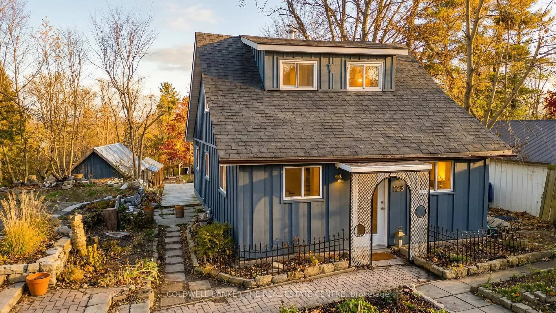 Photo 1 of 532 Laclie Street, Orillia — HOMEH
