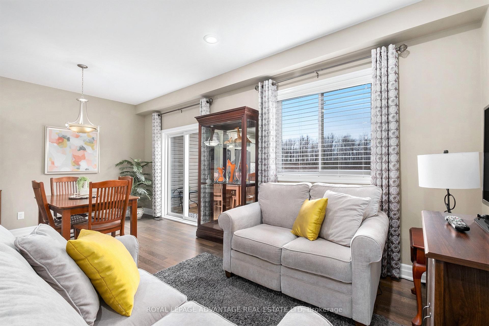 Photo 17 of 31 Perthmore Street, Perth — HOMEH