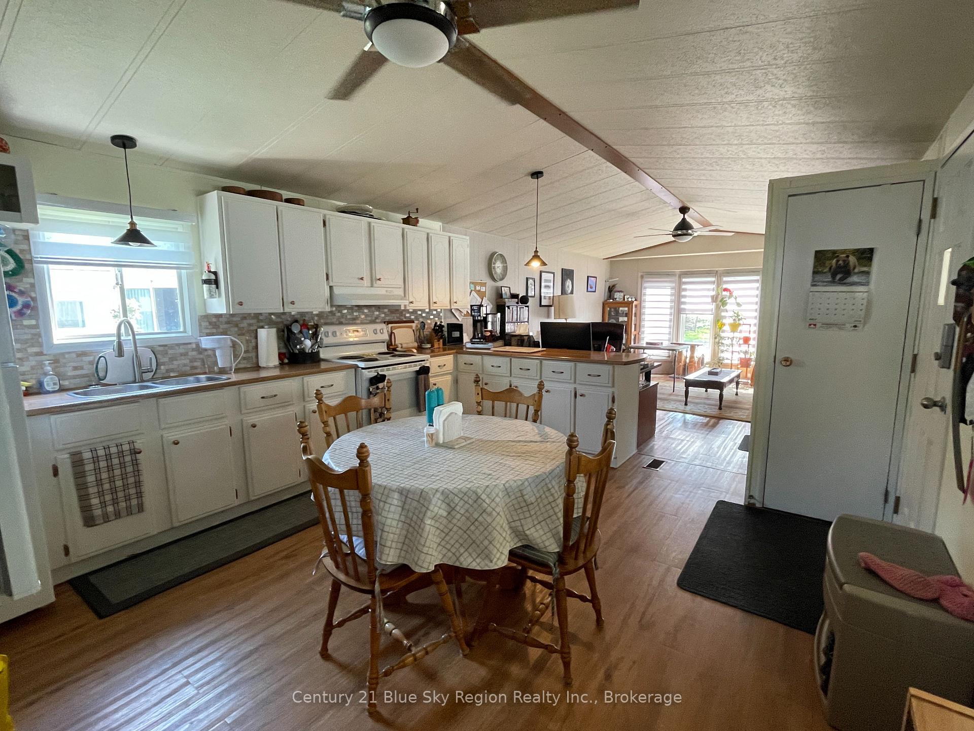 Photo 5 of Unit 4, 395 Riverbend Road, North Bay, Ferris — HOMEH