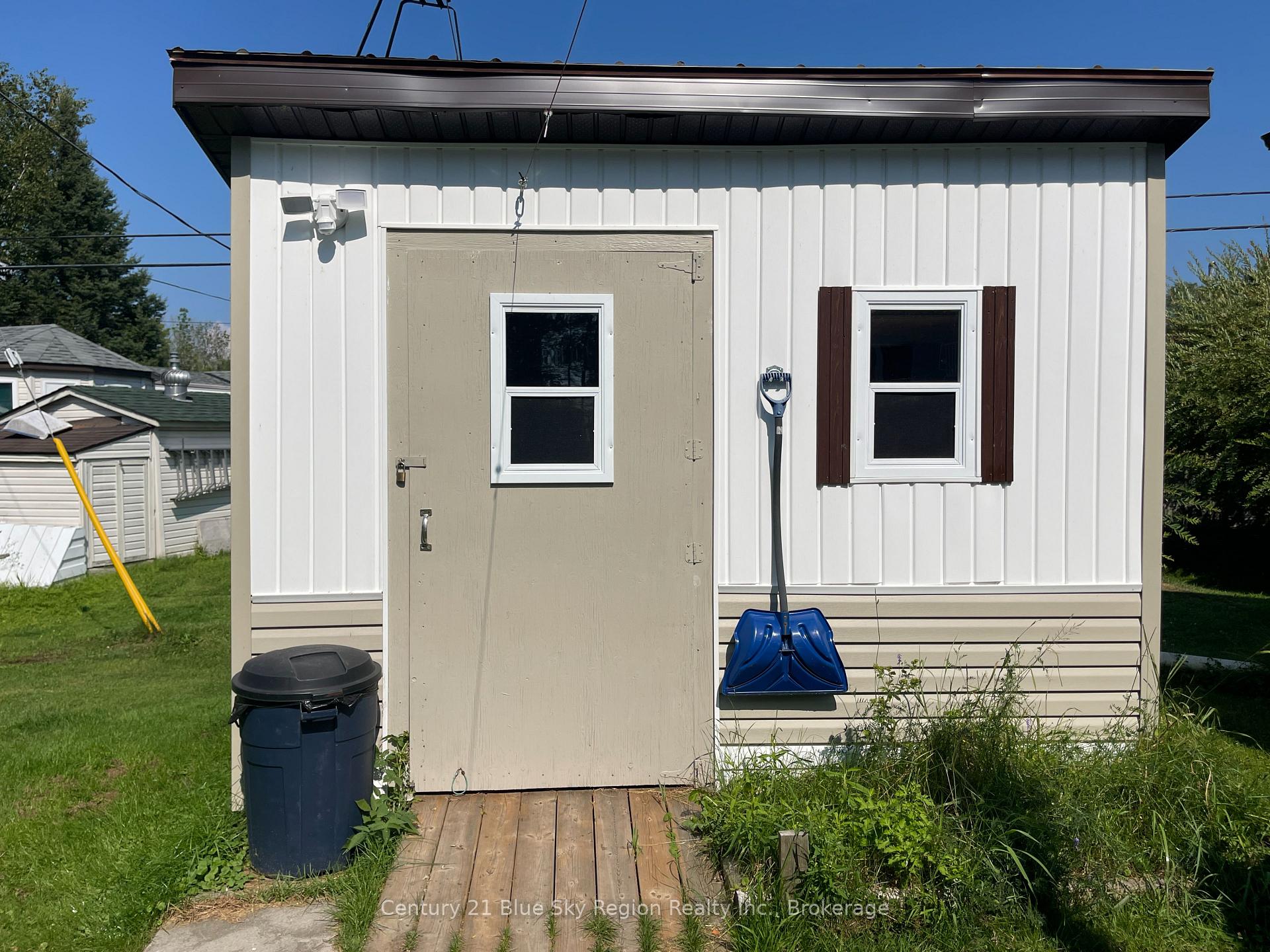 Photo 15 of Unit 4, 395 Riverbend Road, North Bay, Ferris — HOMEH
