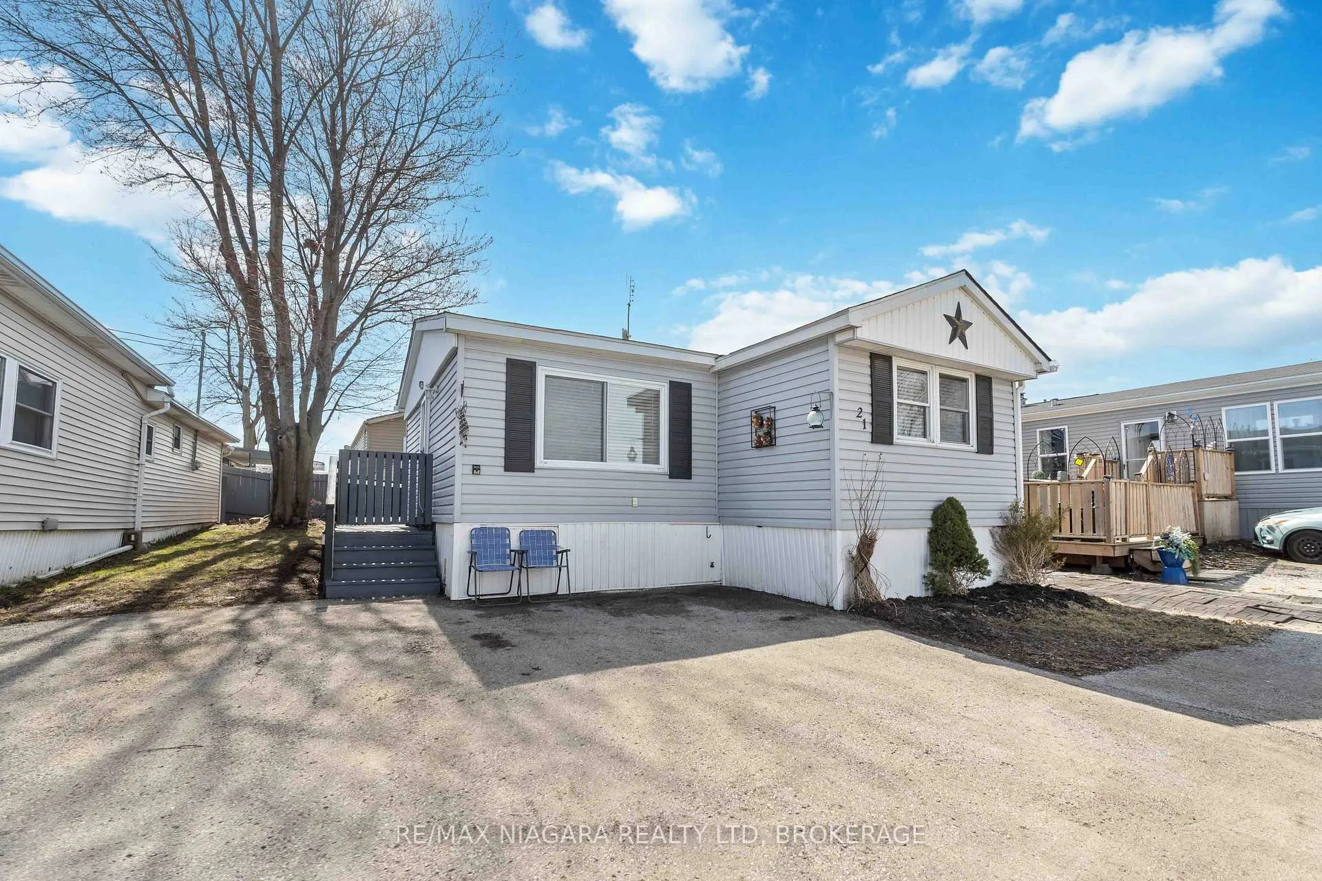 Photo 1 of Unit 21, 2175 Mewburn Road, Niagara Falls, Casey — HOMEH
