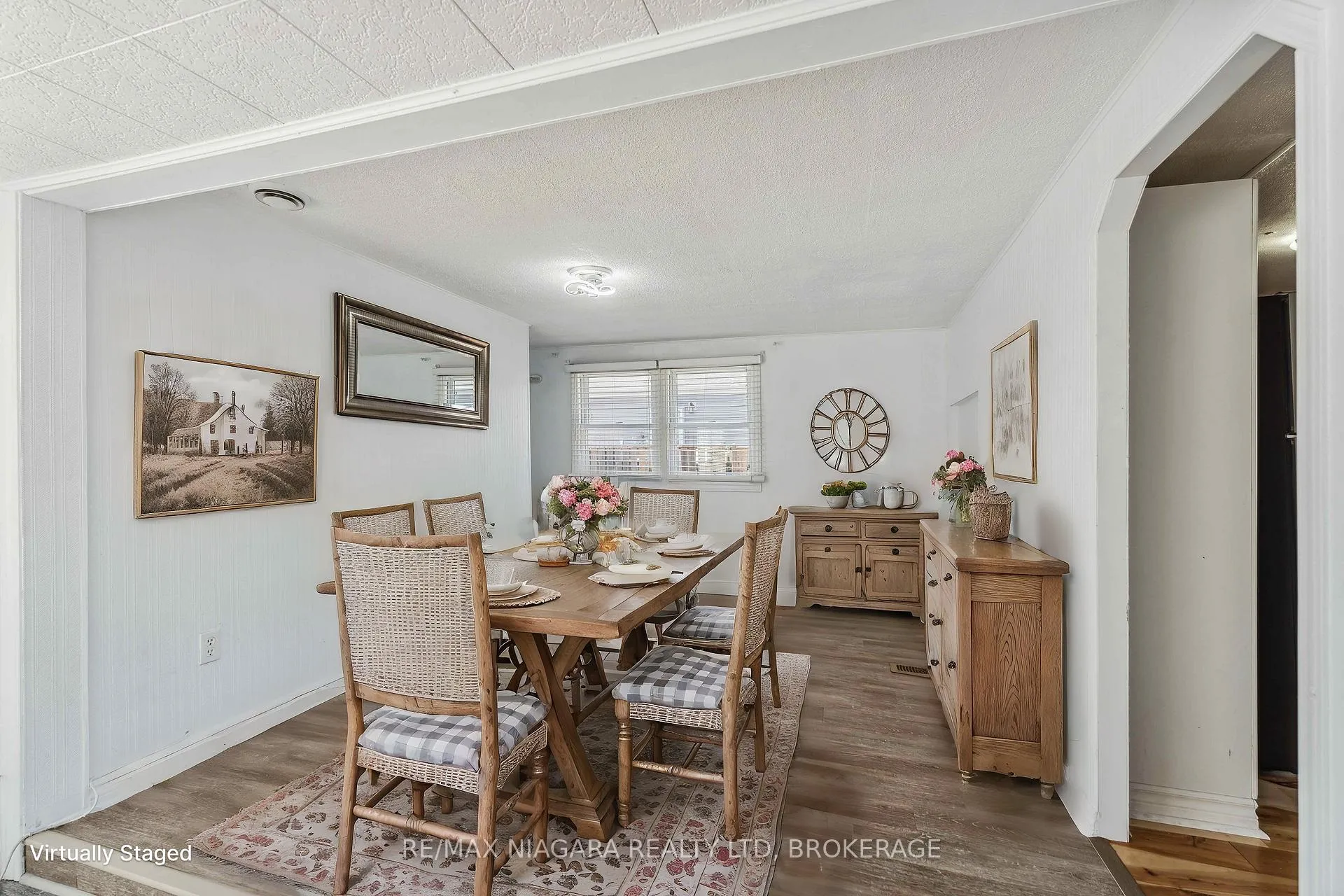 Photo 12 of Unit 21, 2175 Mewburn Road, Niagara Falls, Casey — HOMEH