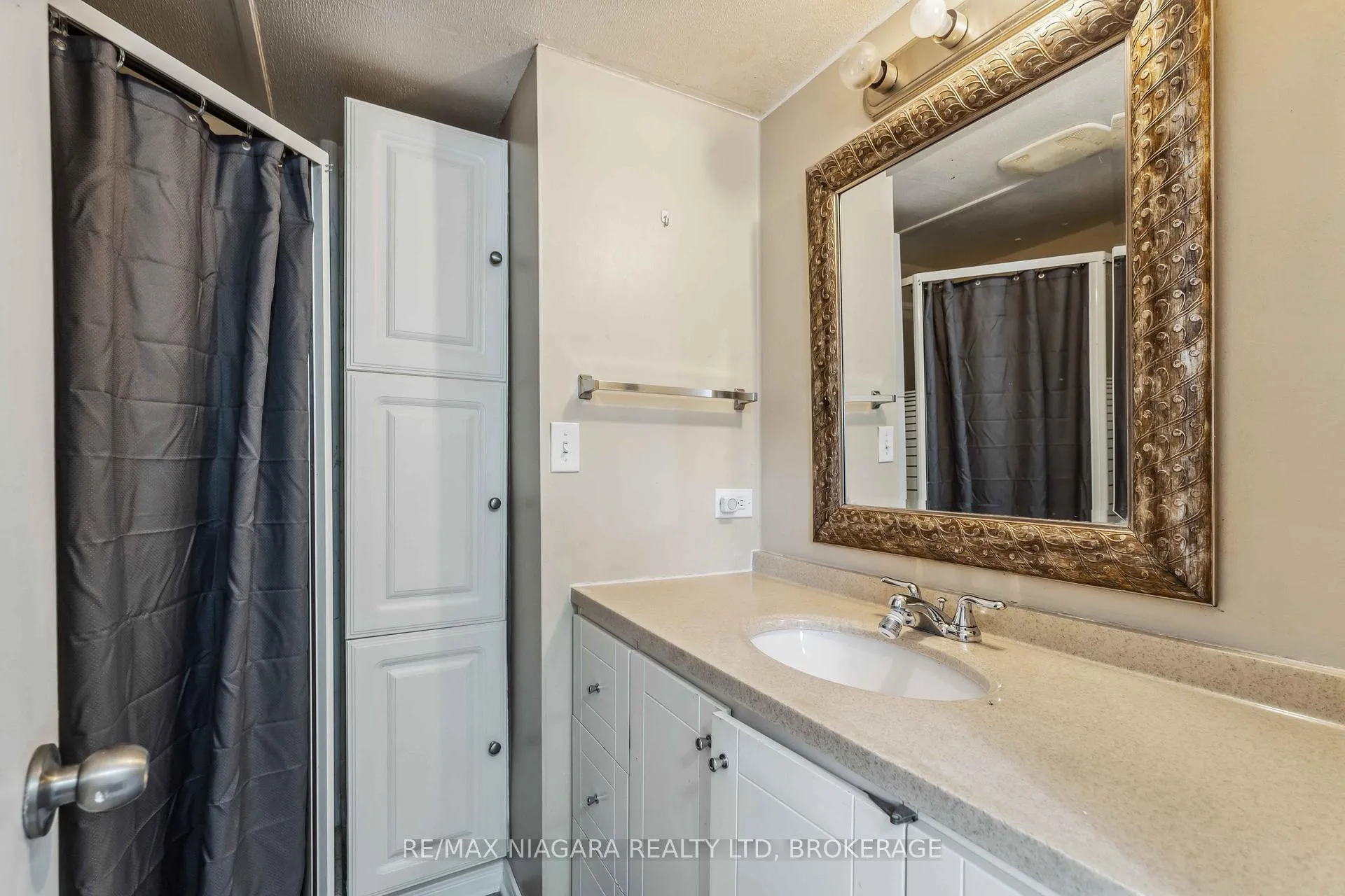 Photo 17 of Unit 21, 2175 Mewburn Road, Niagara Falls, Casey — HOMEH