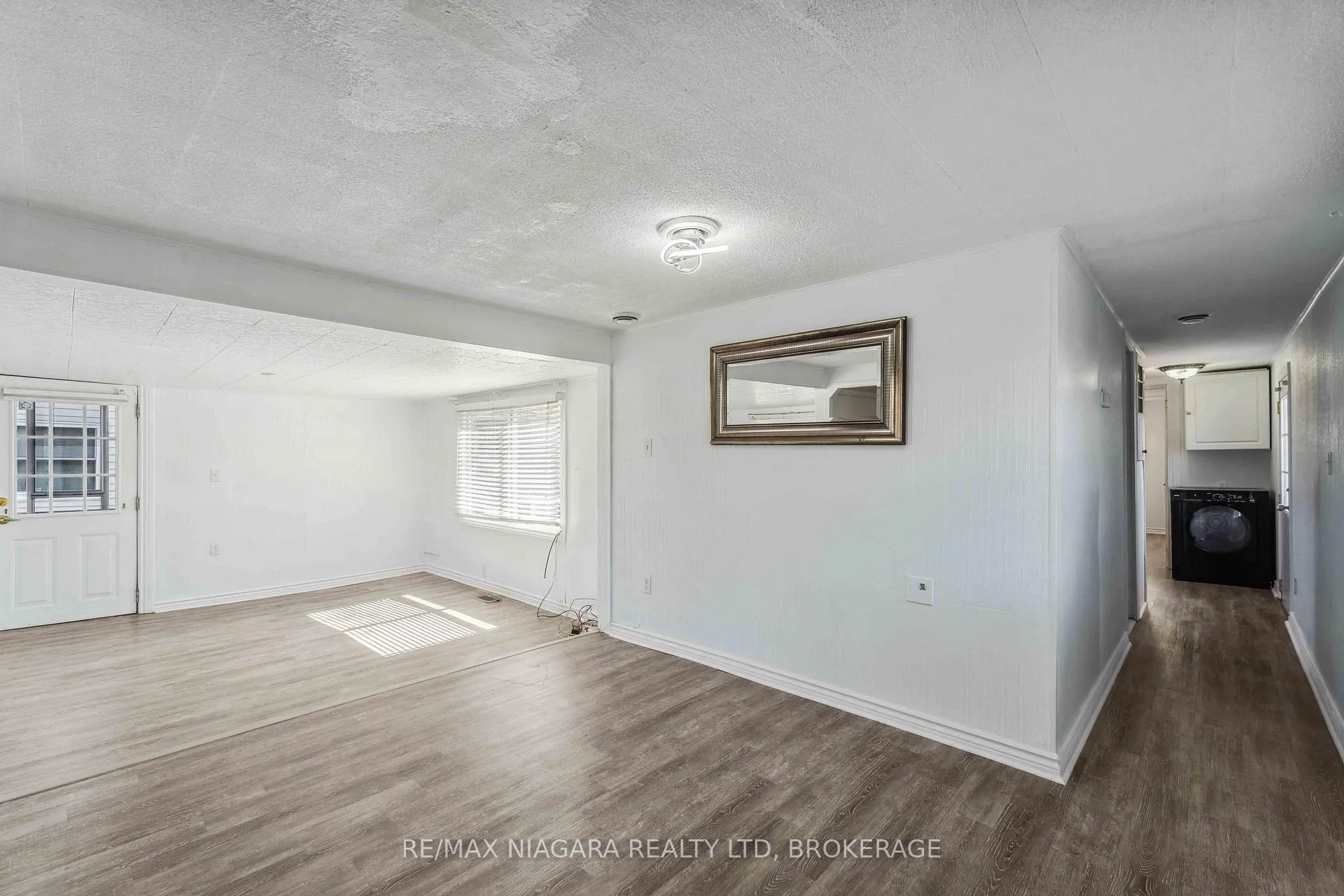 Photo 28 of Unit 21, 2175 Mewburn Road, Niagara Falls, Casey — HOMEH