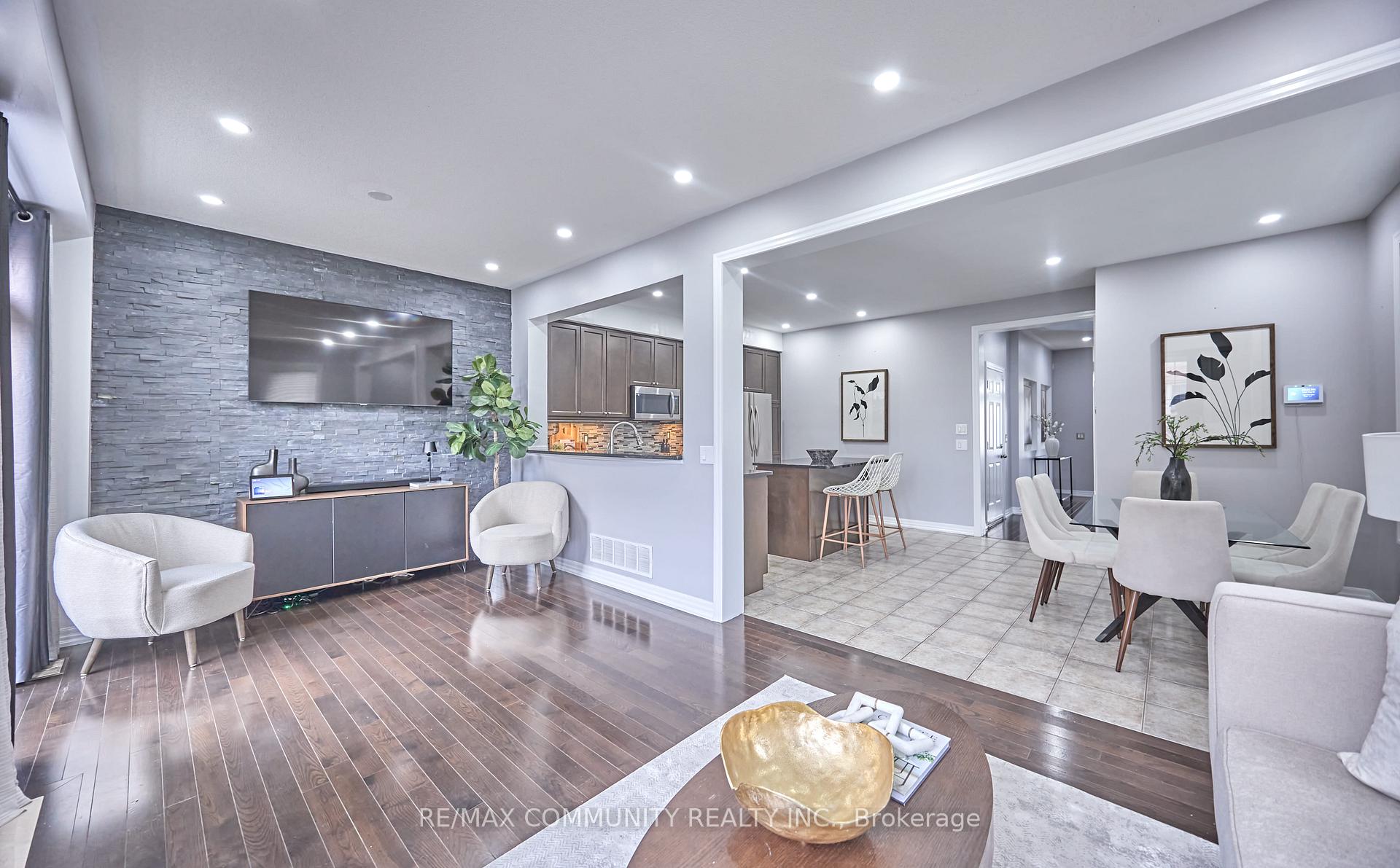 Photo 1 of 96 Kendall Drive, Milton, Scott — HOMEH