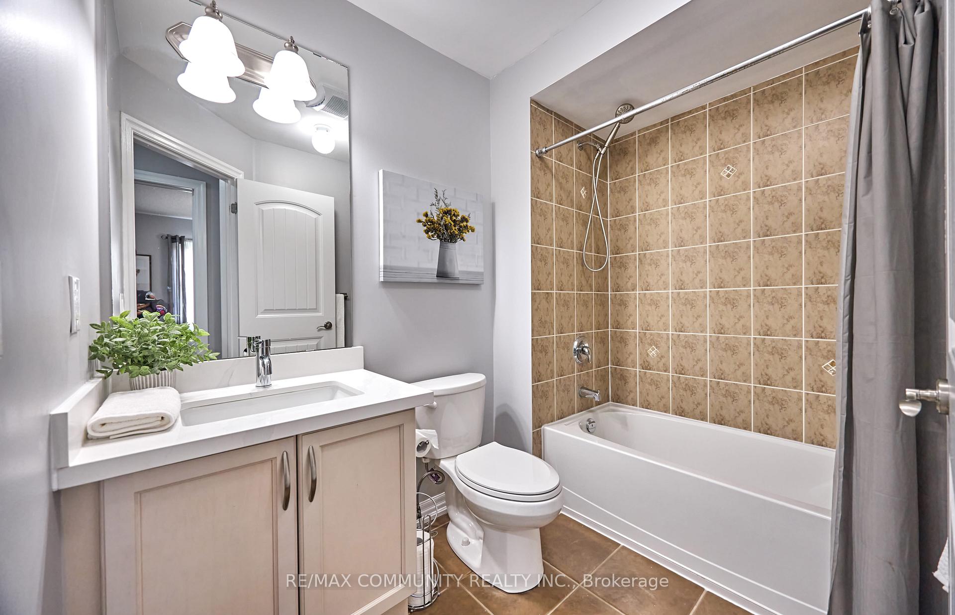 Photo 28 of 96 Kendall Drive, Milton, Scott — HOMEH