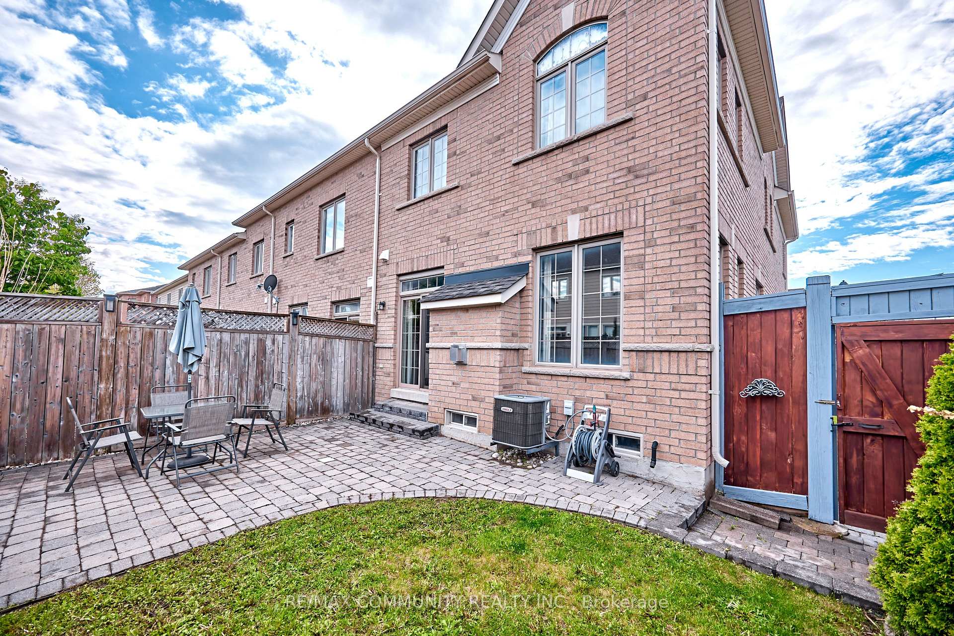 Photo 30 of 96 Kendall Drive, Milton, Scott — HOMEH