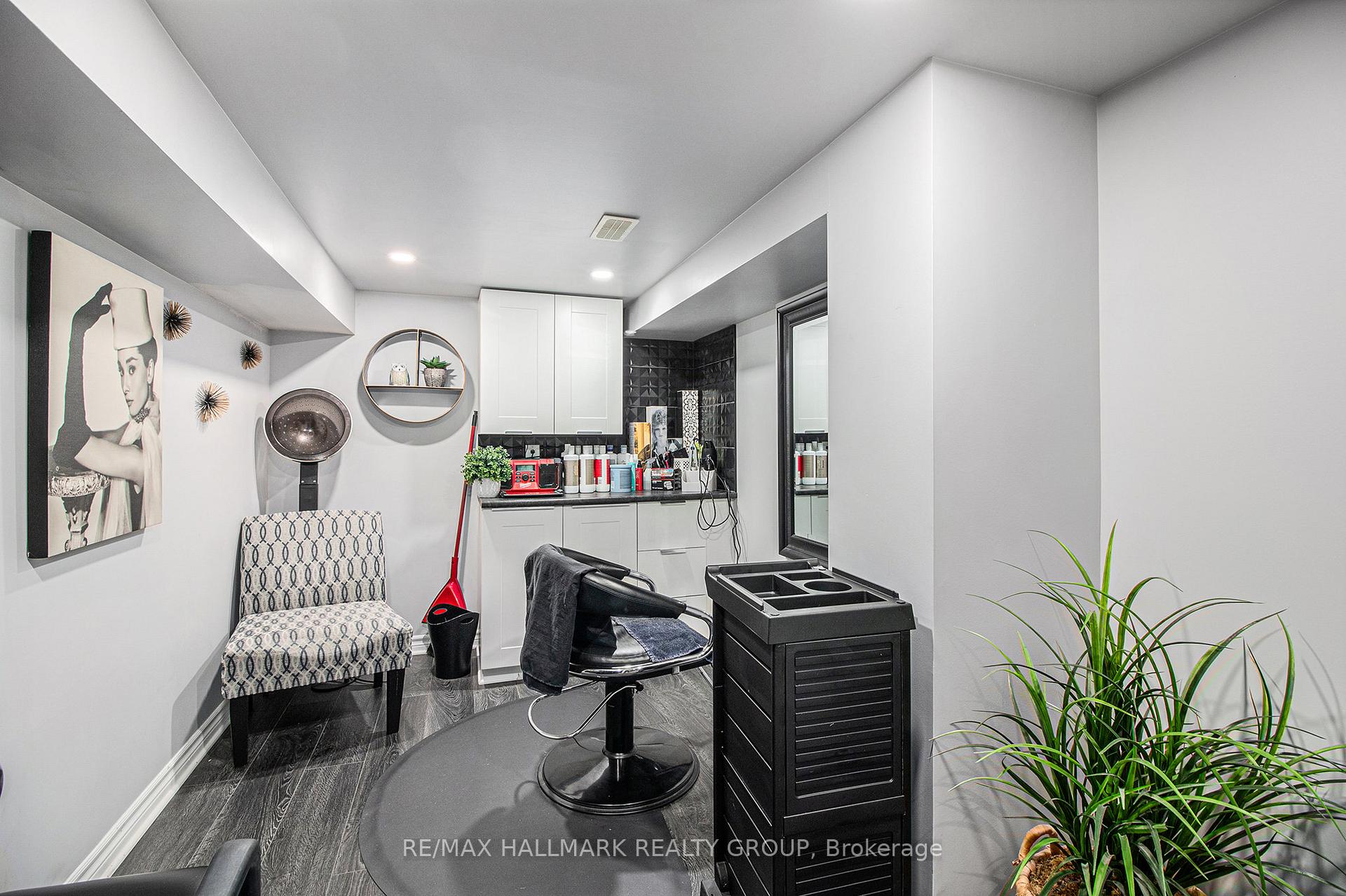 Photo 22 of 716 Percifor Way, Ottawa, Mer Bleue/Bradley Estates/Anderson Park — HOMEH