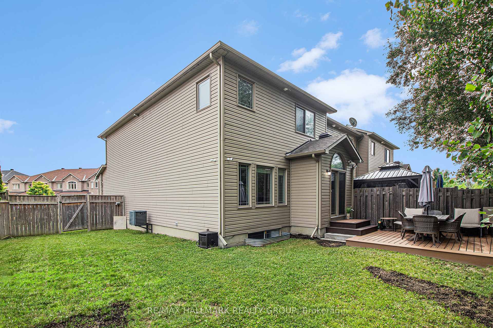 Photo 23 of 716 Percifor Way, Ottawa, Mer Bleue/Bradley Estates/Anderson Park — HOMEH