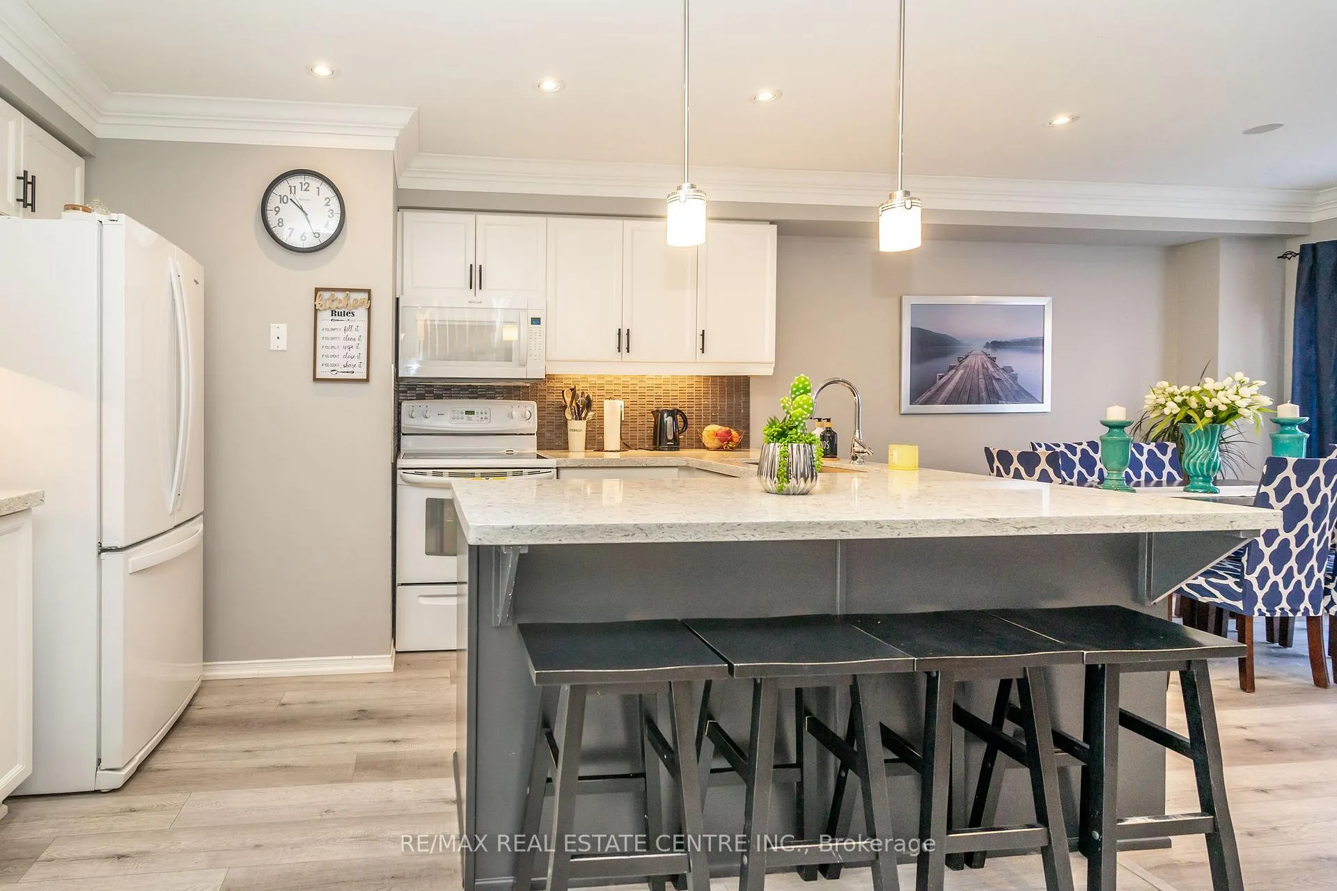 Photo 7 of 96 Henderson Crescent, New Tecumseth, Alliston — HOMEH