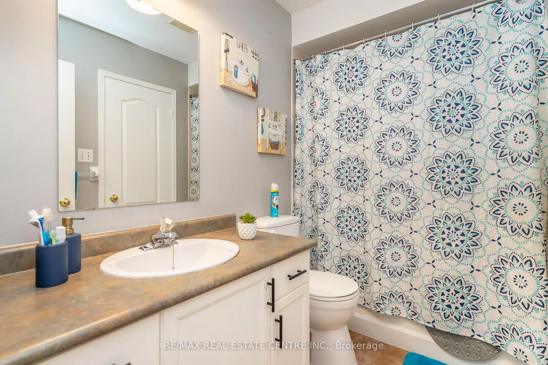 Photo 22 of 96 Henderson Crescent, New Tecumseth, Alliston — HOMEH