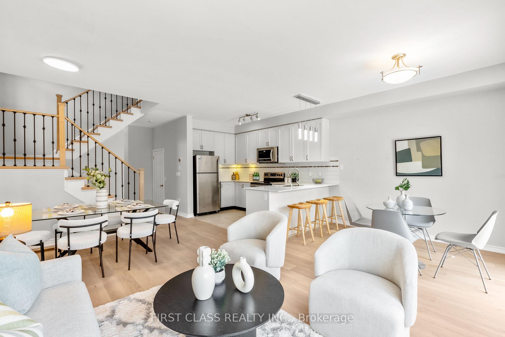 Photo 11 of 76 Evershot Crescent, Markham, Wismer — HOMEH