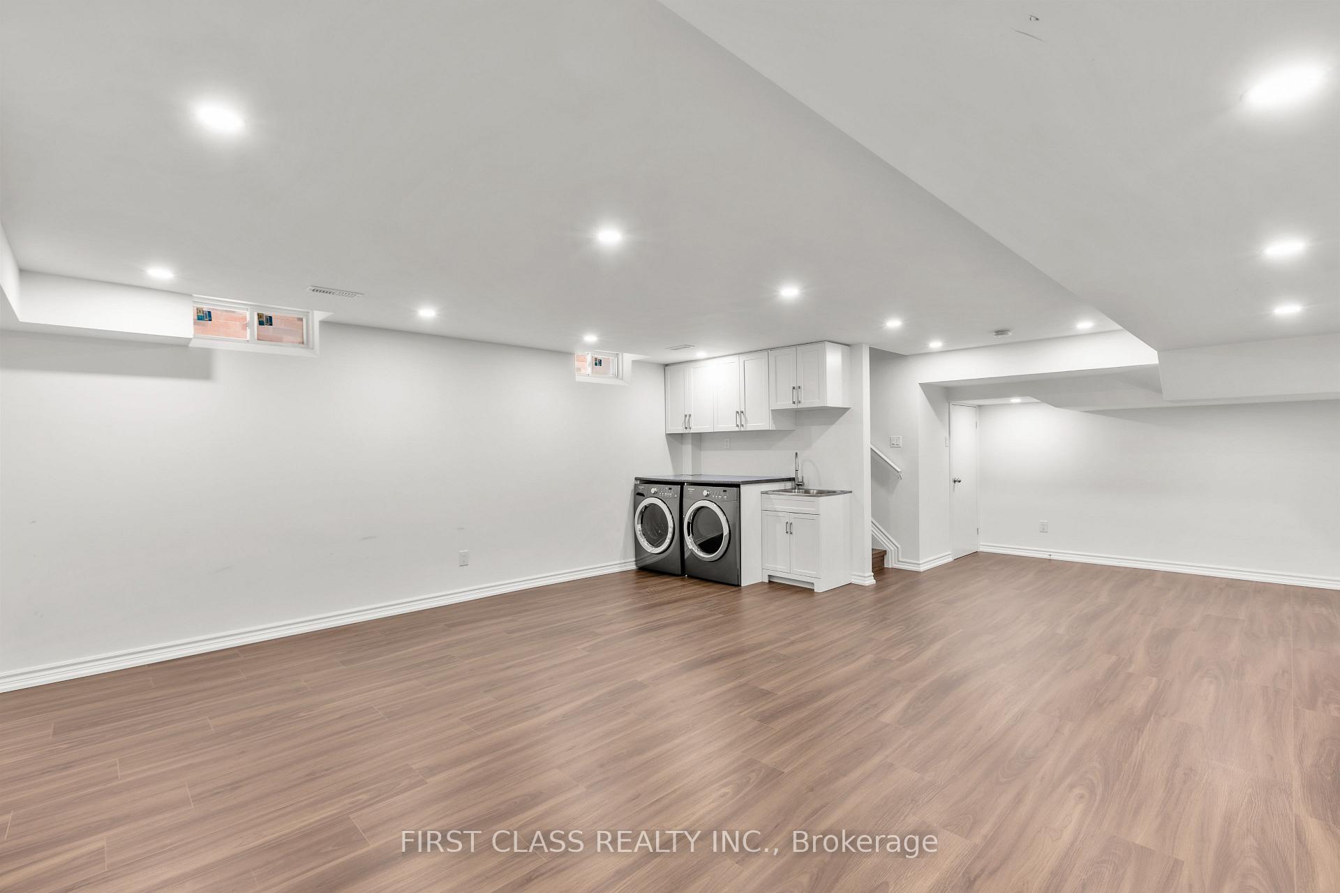 Photo 28 of 76 Evershot Crescent, Markham, Wismer — HOMEH