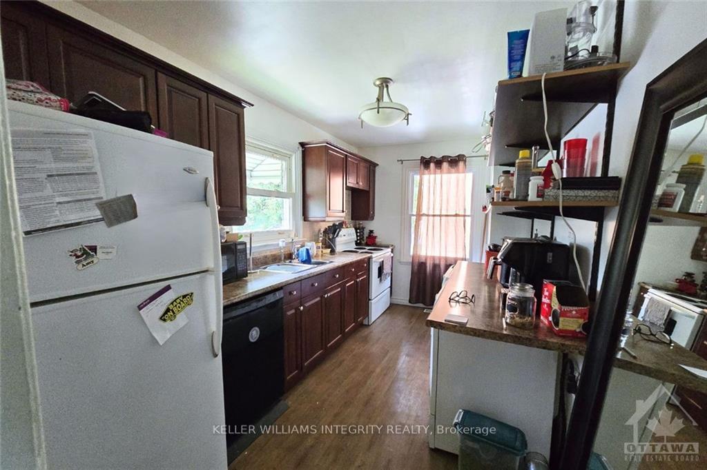 Photo 3 of 465 Newman Avenue, Ottawa, Overbrook/Castle Heights — HOMEH