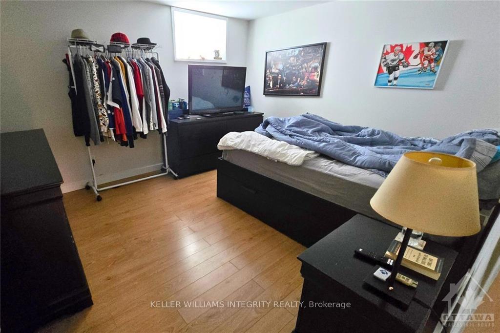 Photo 10 of 465 Newman Avenue, Ottawa, Overbrook/Castle Heights — HOMEH