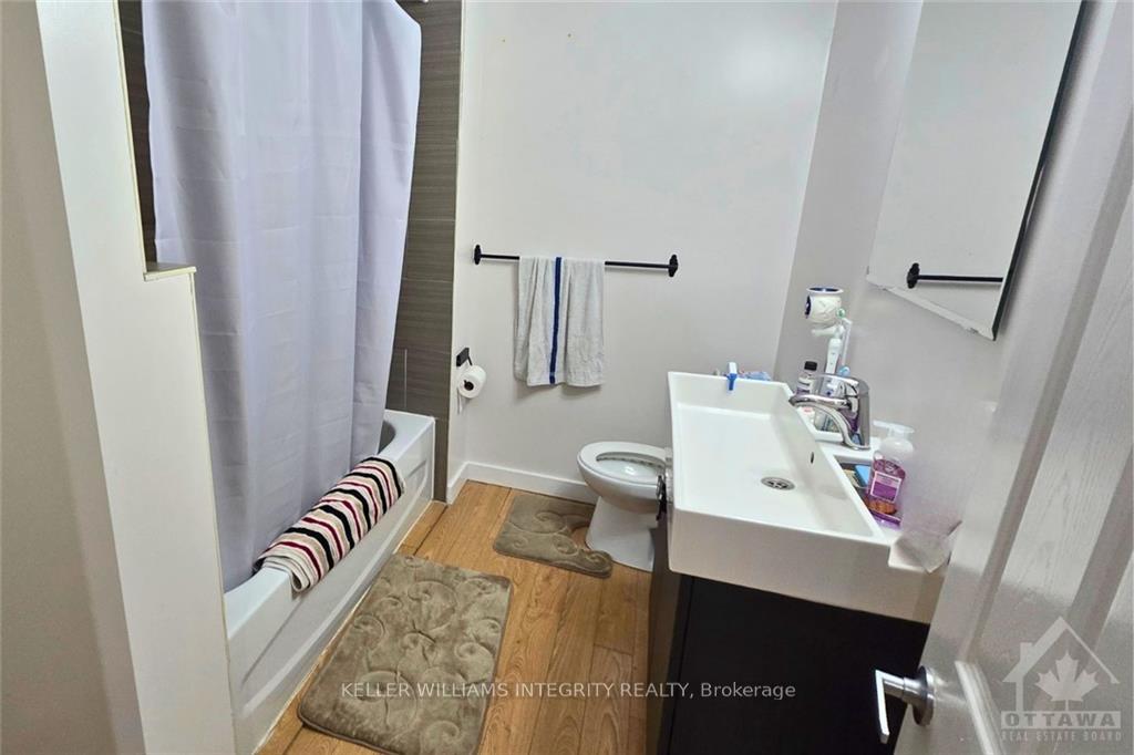 Photo 11 of 465 Newman Avenue, Ottawa, Overbrook/Castle Heights — HOMEH