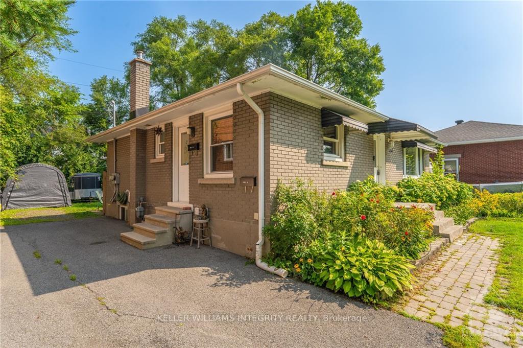 Photo 12 of 465 Newman Avenue, Ottawa, Overbrook/Castle Heights — HOMEH
