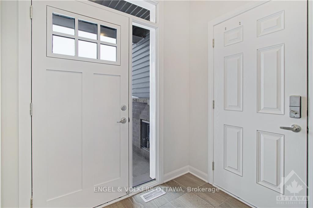 Photo 2 of 588 Decoeur Drive, Ottawa, Avalon West — HOMEH