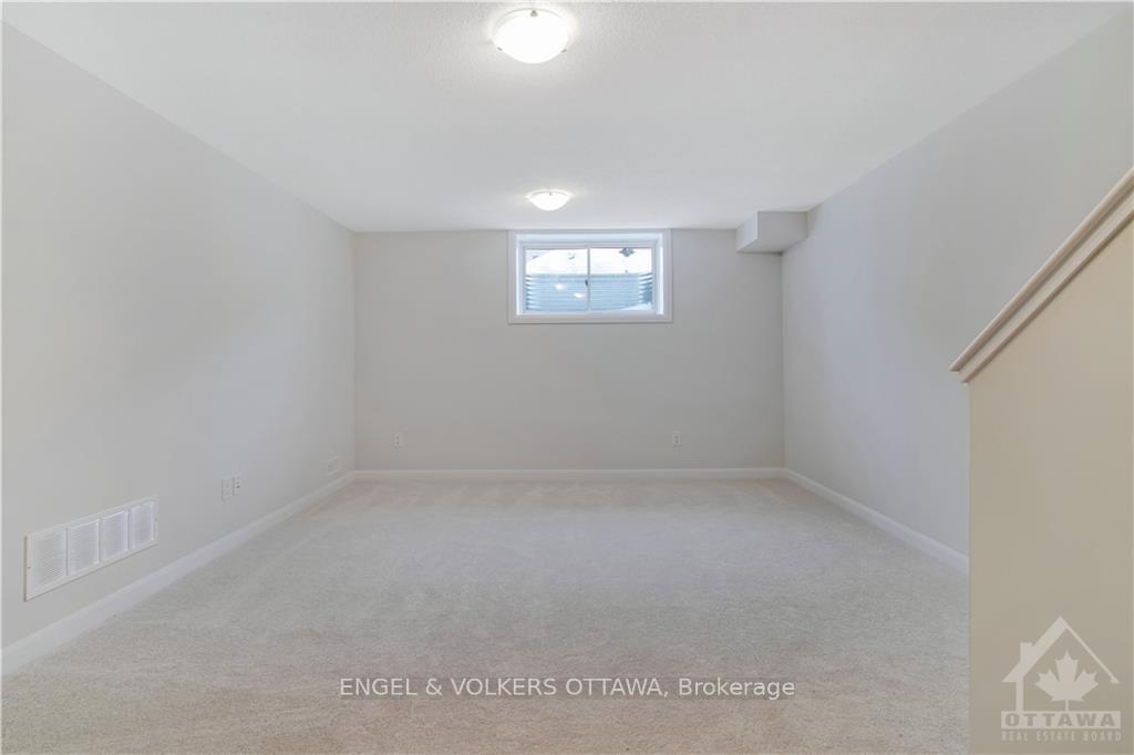 Photo 20 of 588 Decoeur Drive, Ottawa, Avalon West — HOMEH