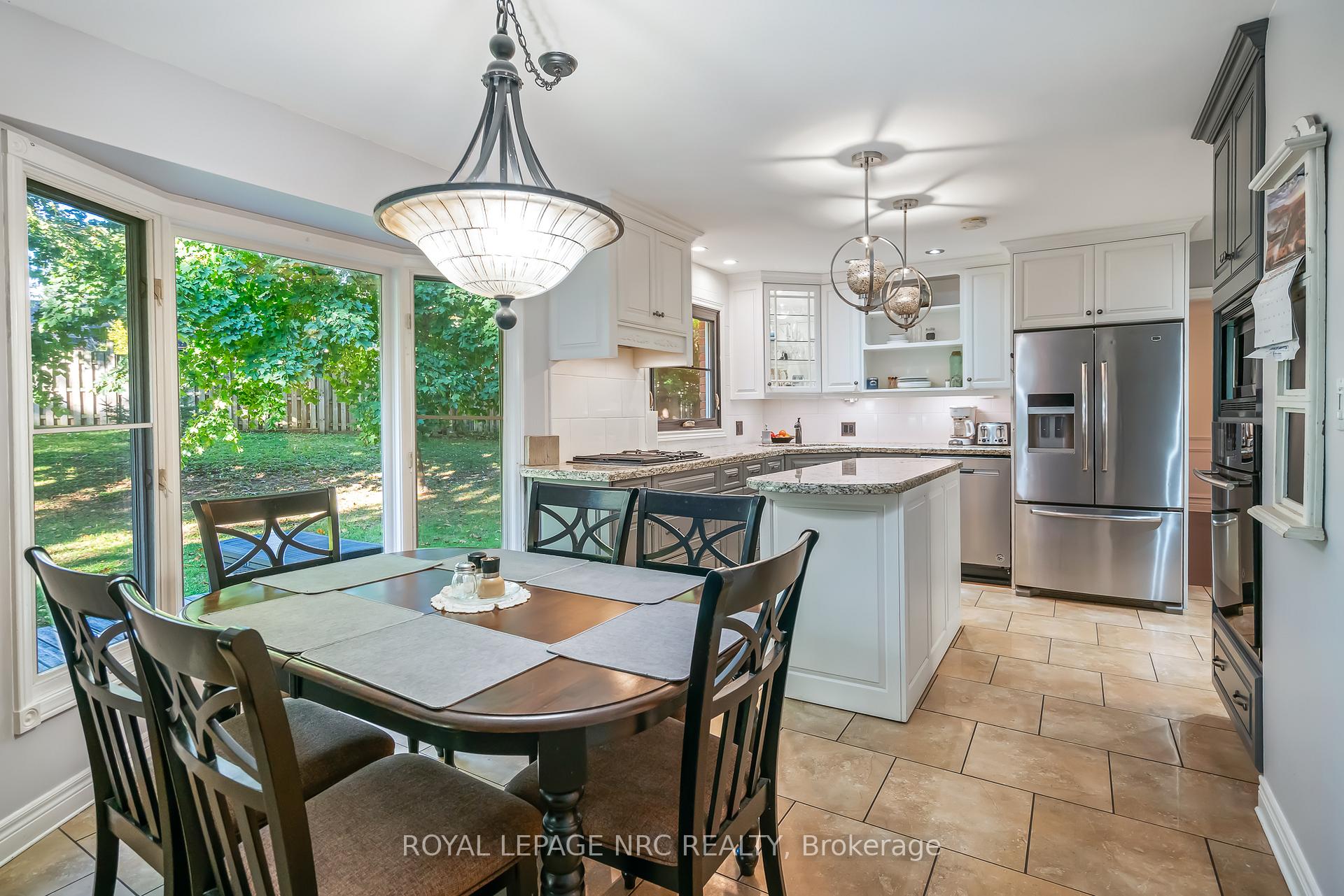 Photo 13 of 20 Parkhill Road, Pelham, Fonthill — HOMEH