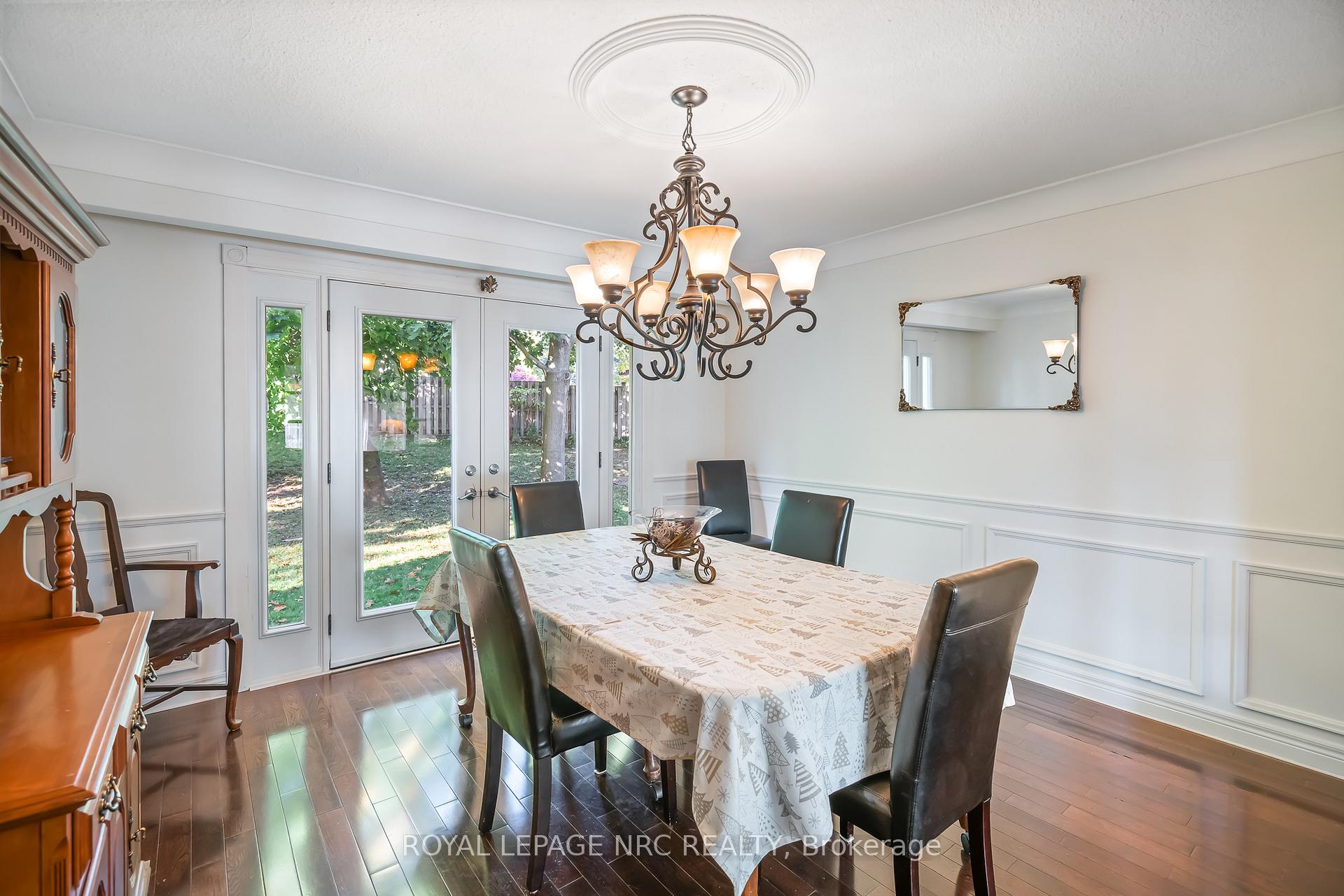 Photo 21 of 20 Parkhill Road, Pelham, Fonthill — HOMEH