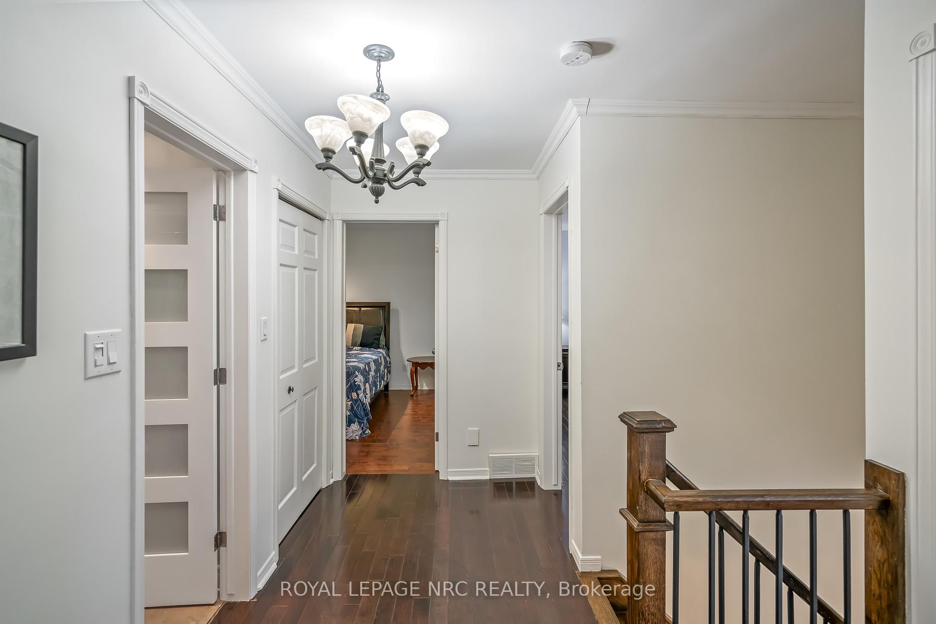 Photo 23 of 20 Parkhill Road, Pelham, Fonthill — HOMEH