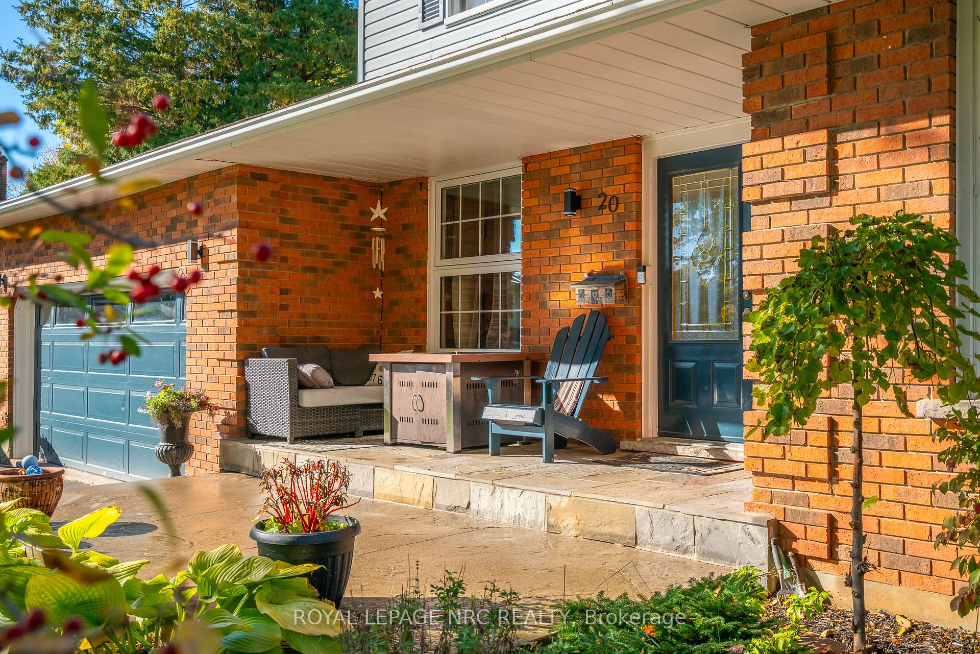 Photo 40 of 20 Parkhill Road, Pelham, Fonthill — HOMEH