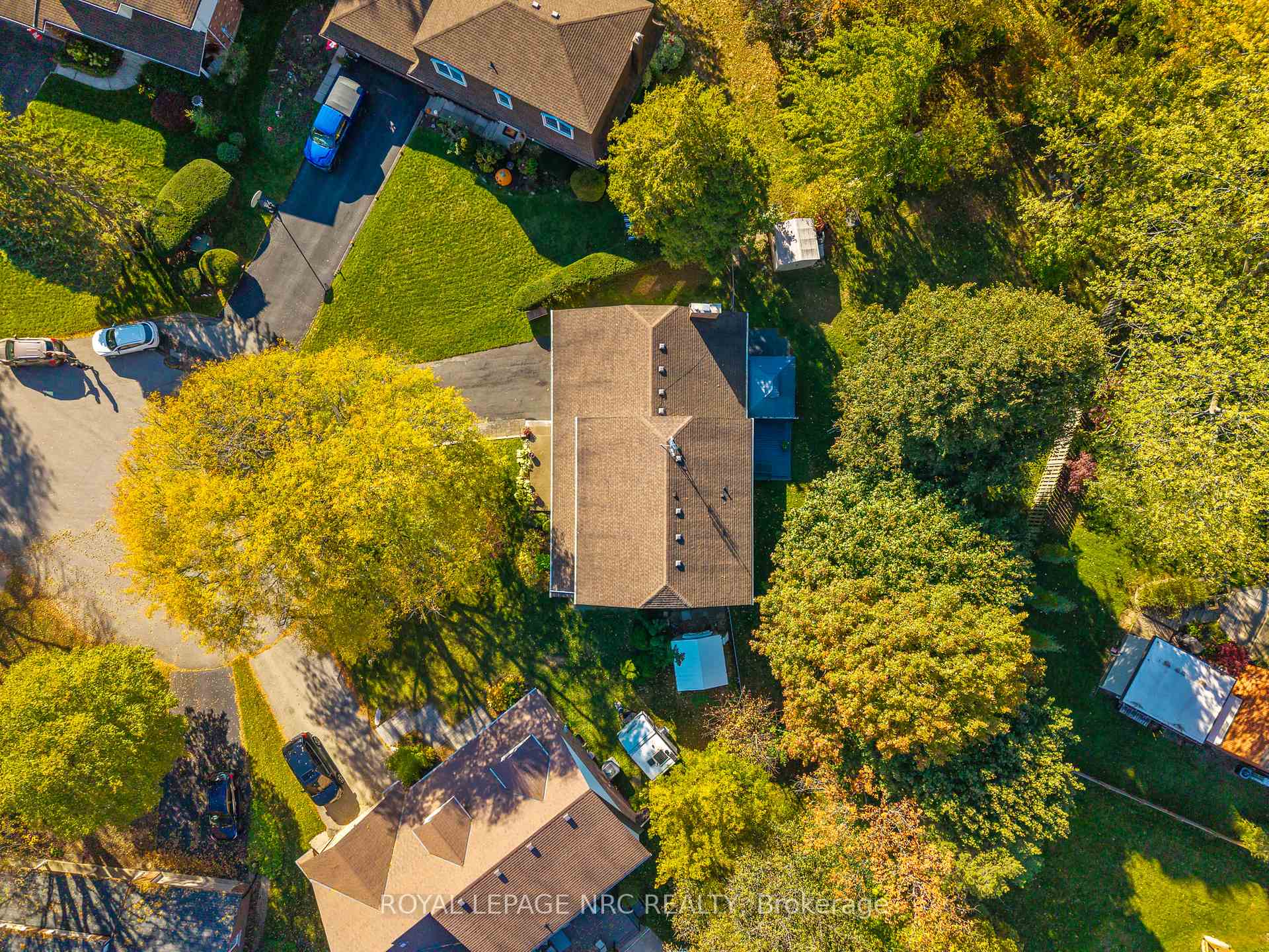 Photo 48 of 20 Parkhill Road, Pelham, Fonthill — HOMEH