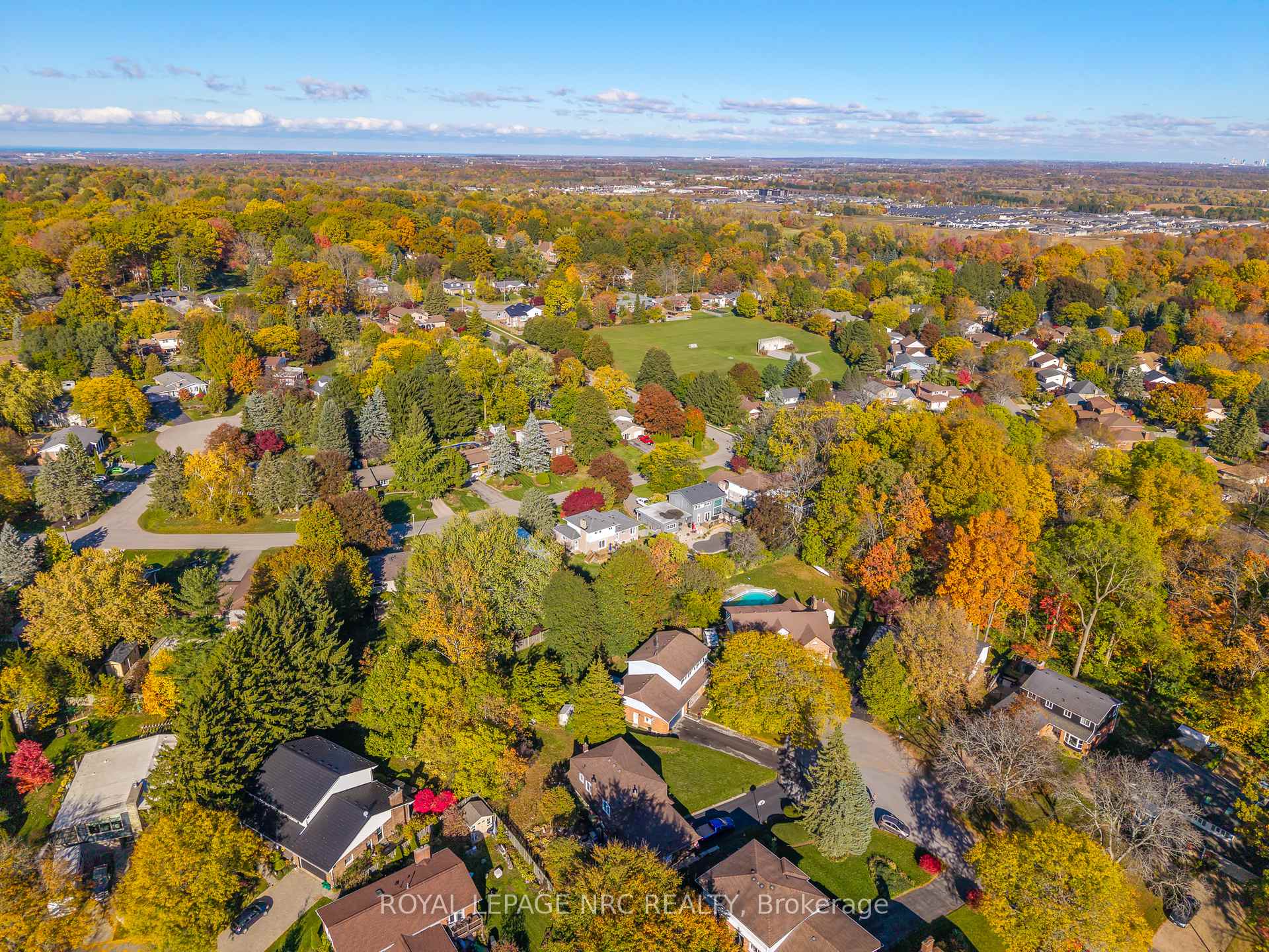 Photo 50 of 20 Parkhill Road, Pelham, Fonthill — HOMEH